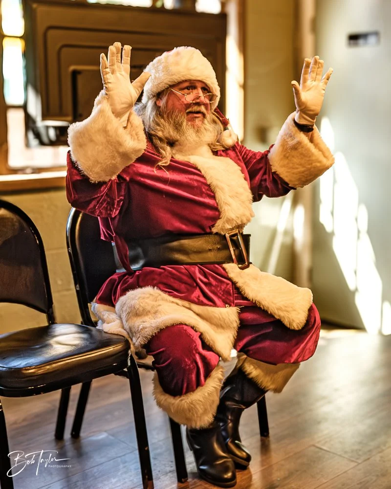 20251220-Santa Drews All -104.jpg