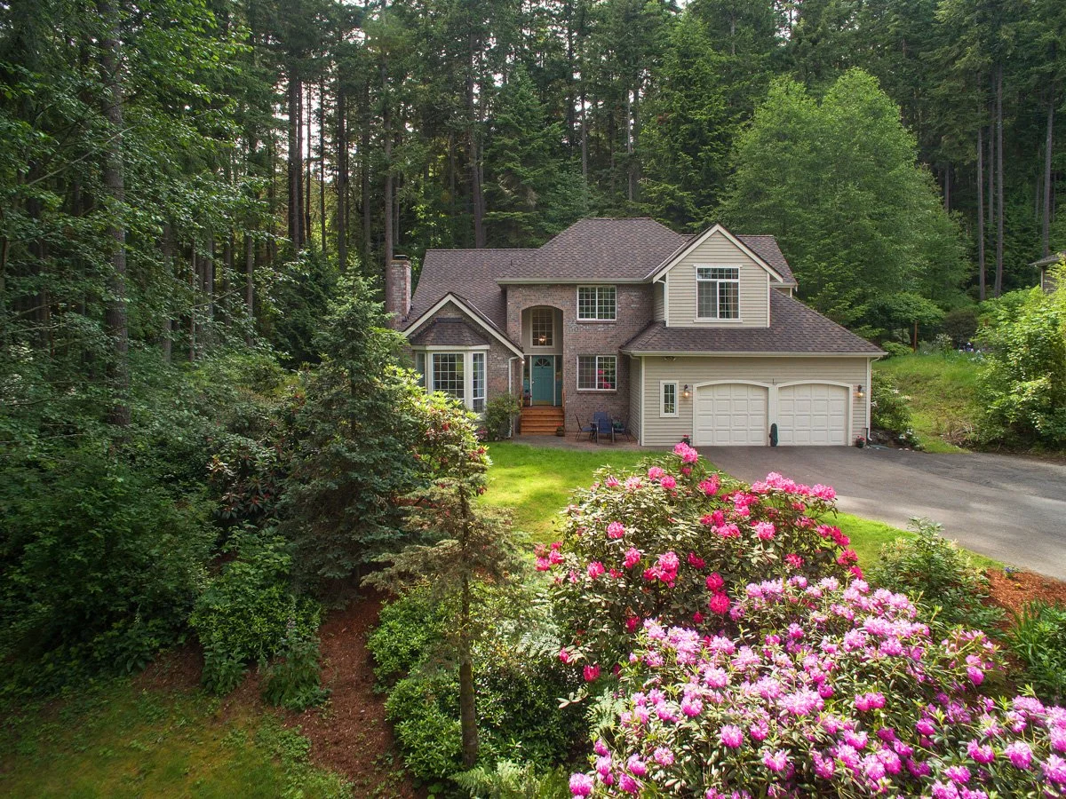 Where to Live on Bainbridge Island: A Local Neighborhood Guide for 2026