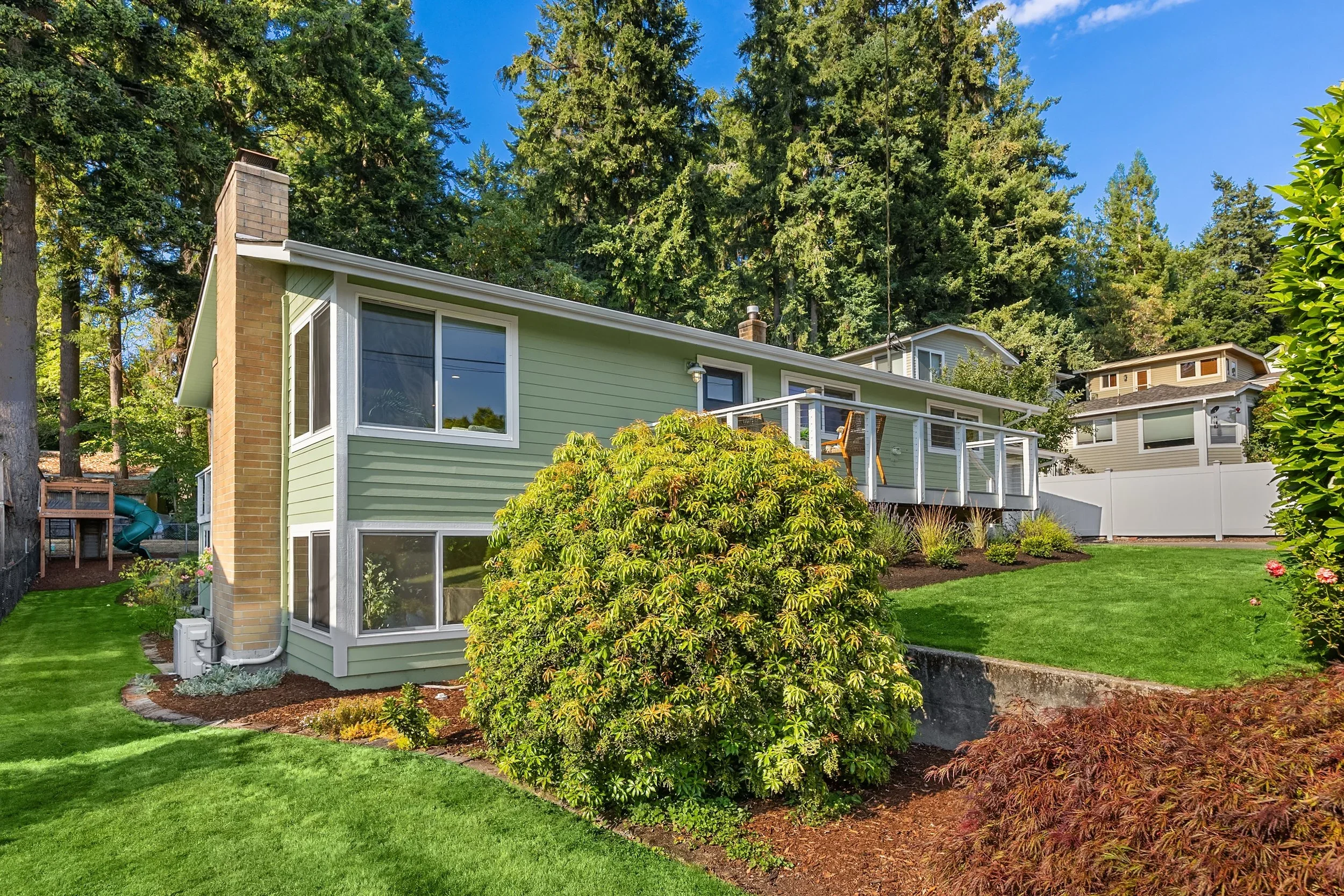 Sold for: $900,000