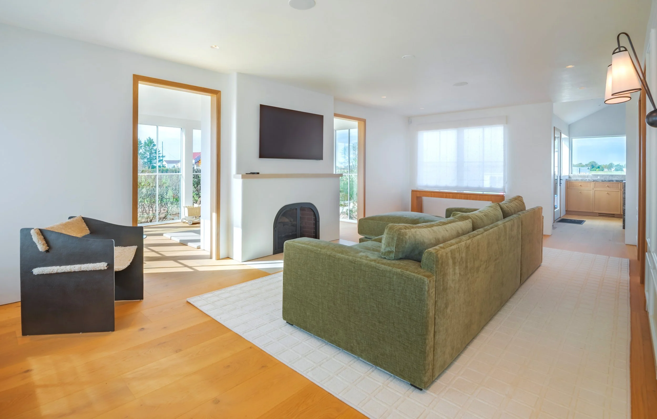 09-north-fork-gut-renovation-living-room-interior.jpg
