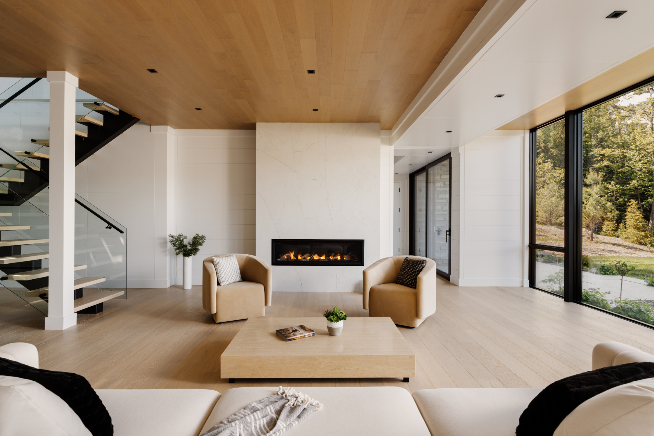 Muskoka Lumber, Custom Ceilings, Custom Finishing, Custom Windows