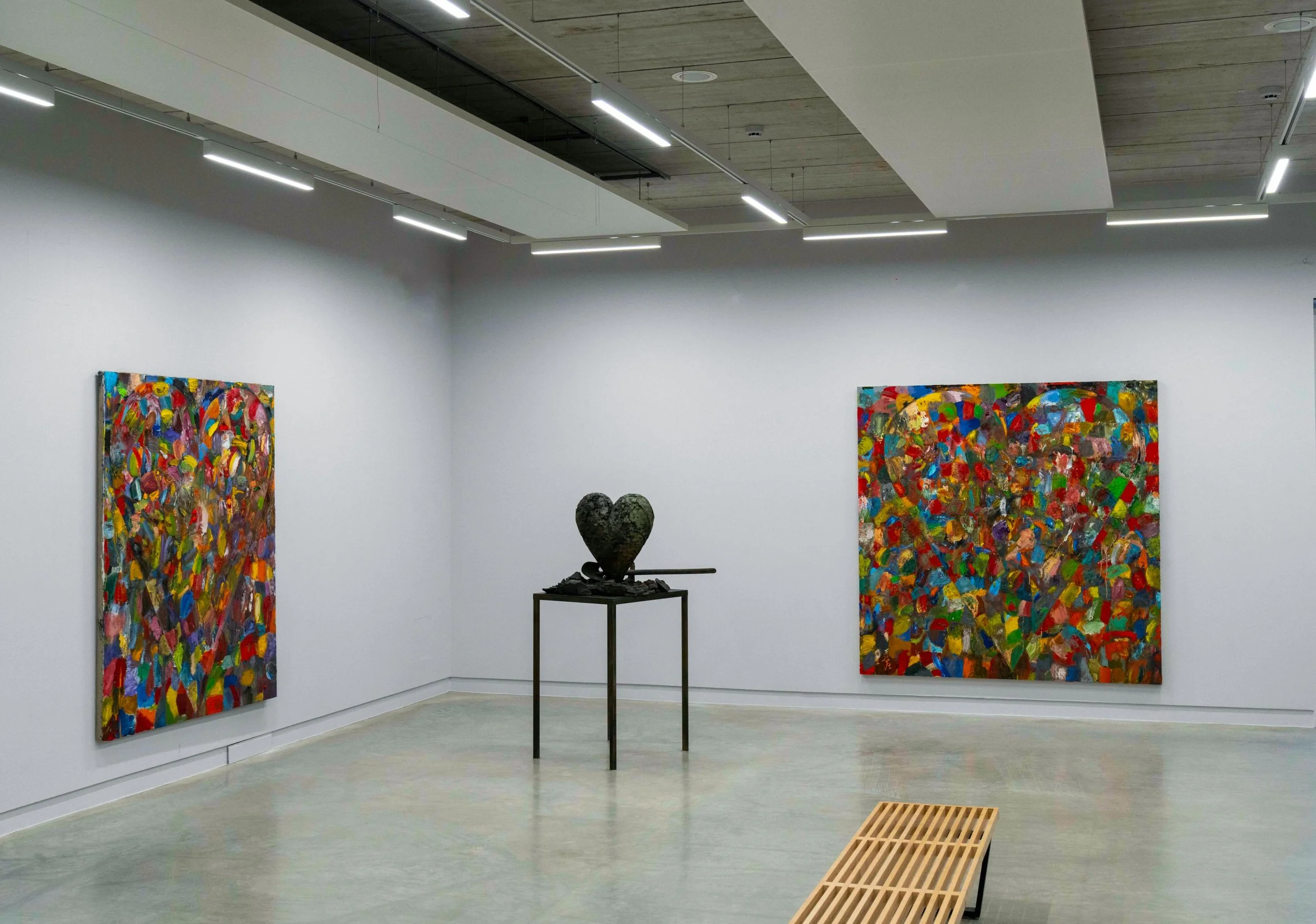 Jim Dine Painting and sculptures in gallery space