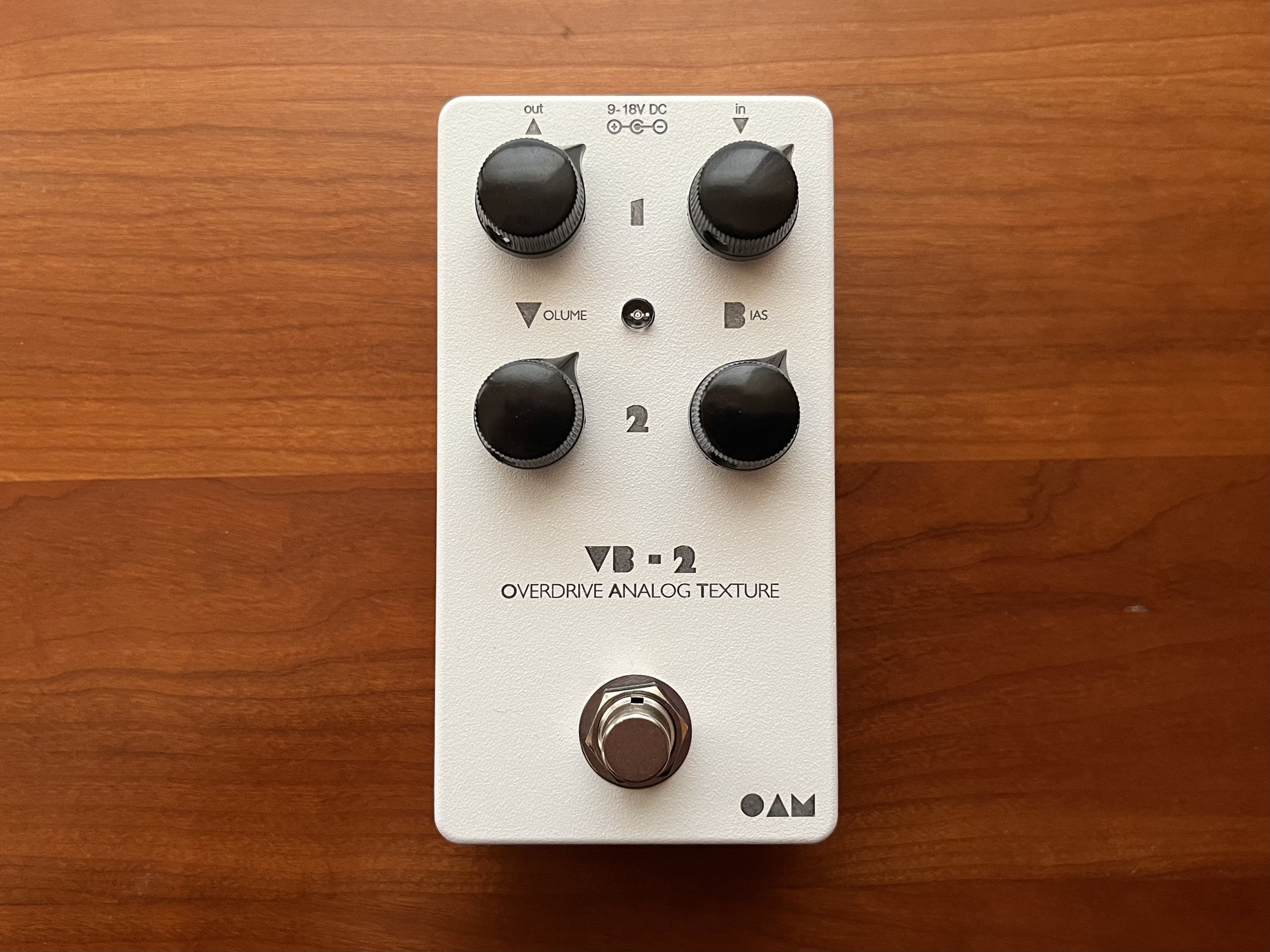 VB2BLACKKNOB2.jpg