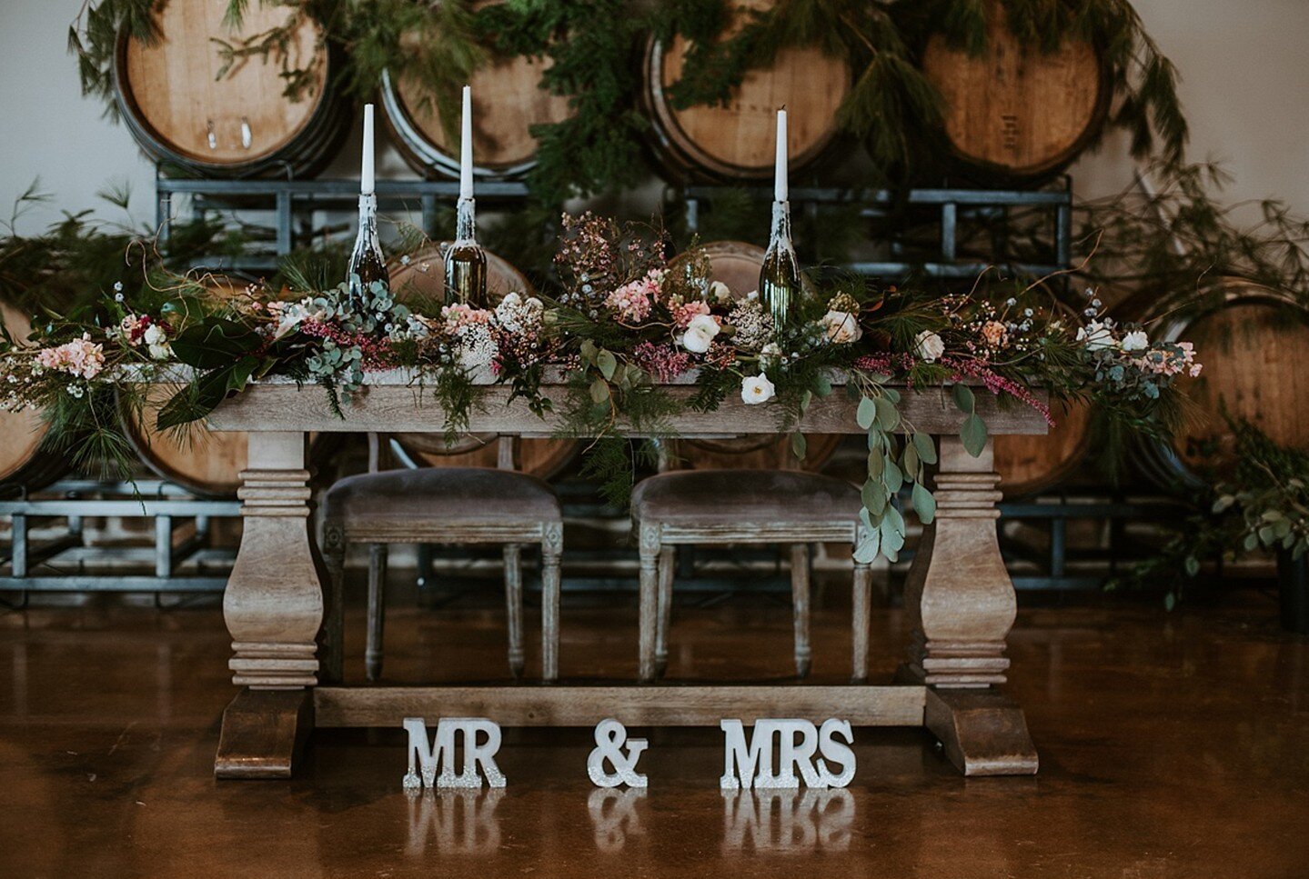 We love the colors this couple picked out for their Folino Estate winter wedding! Our Chianti Room's neutral pallet pairs well with any style or color scheme, no matter the season. Book a tour with our talented event staff to bring your vision to lif