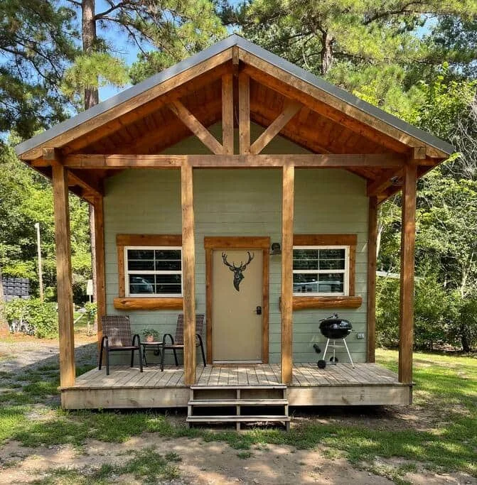 Minnow Bucket Front.jpeg