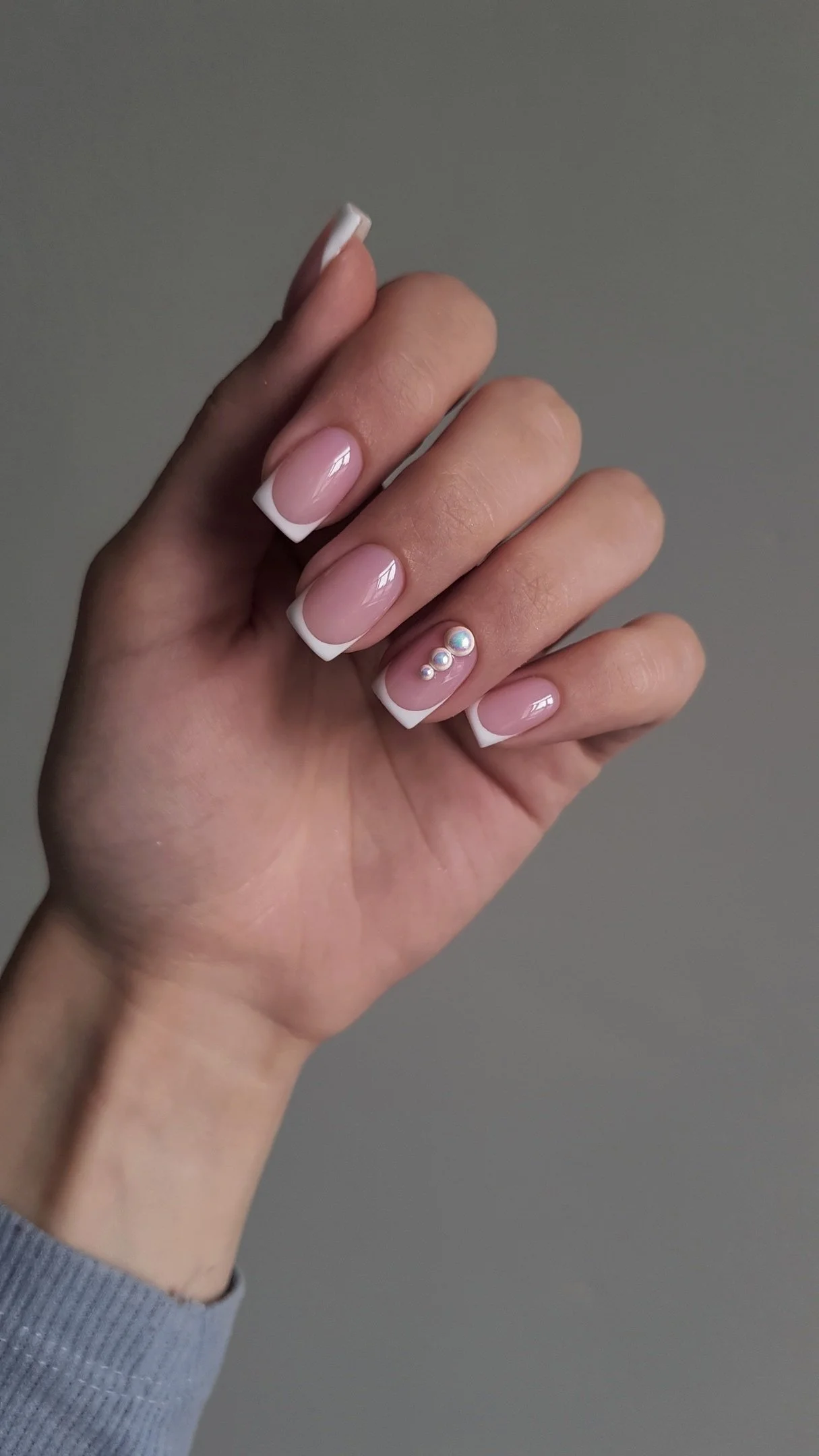Timeless Nail Ideas: French, Ombré, Cat Eye &amp; Chrome