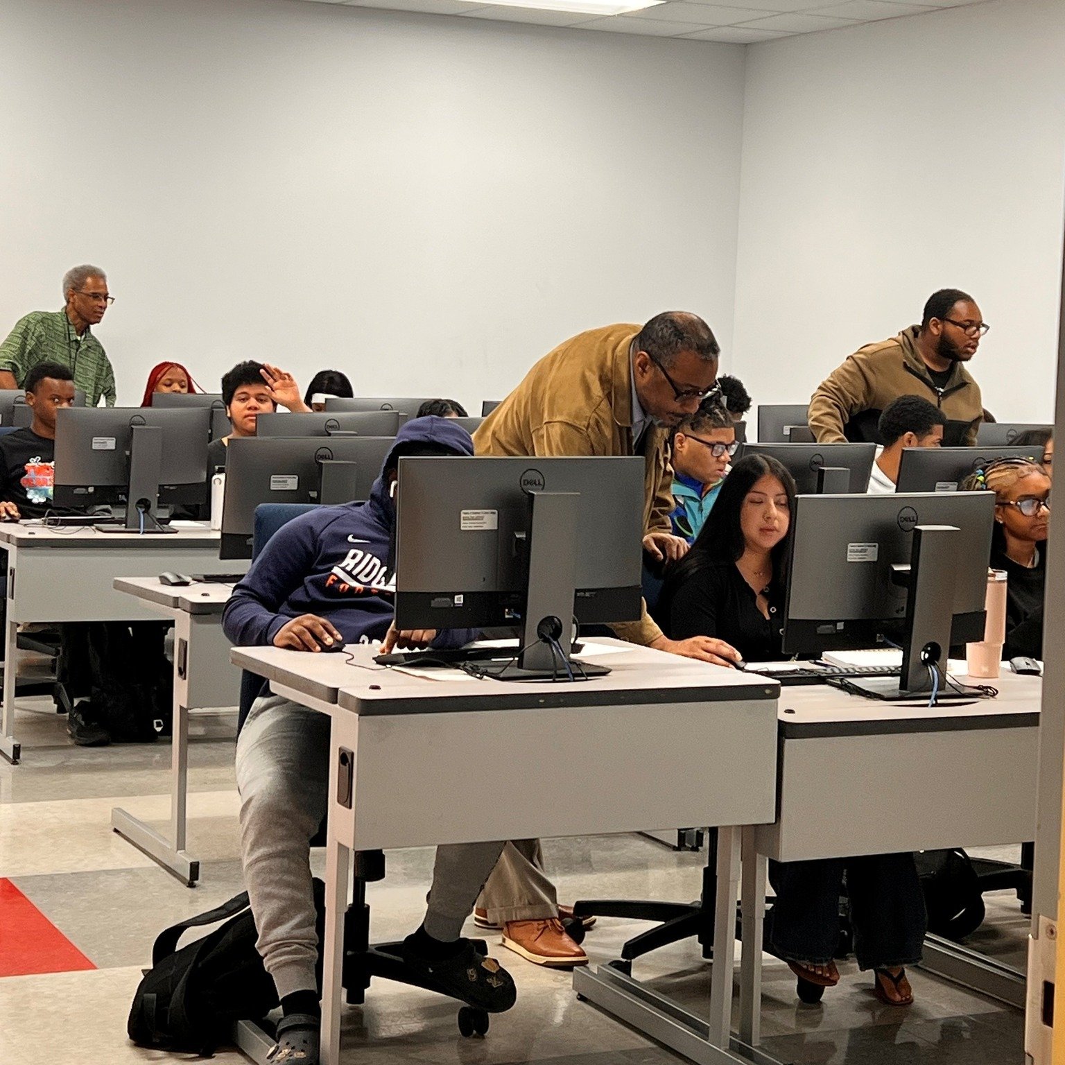Summer Institute is in full swing at Southwest Tennessee Community College! 🌞📚 These students are getting a head start by earning college credit, building confidence, and creating community. We’re excited to see all they’ll accomplish!