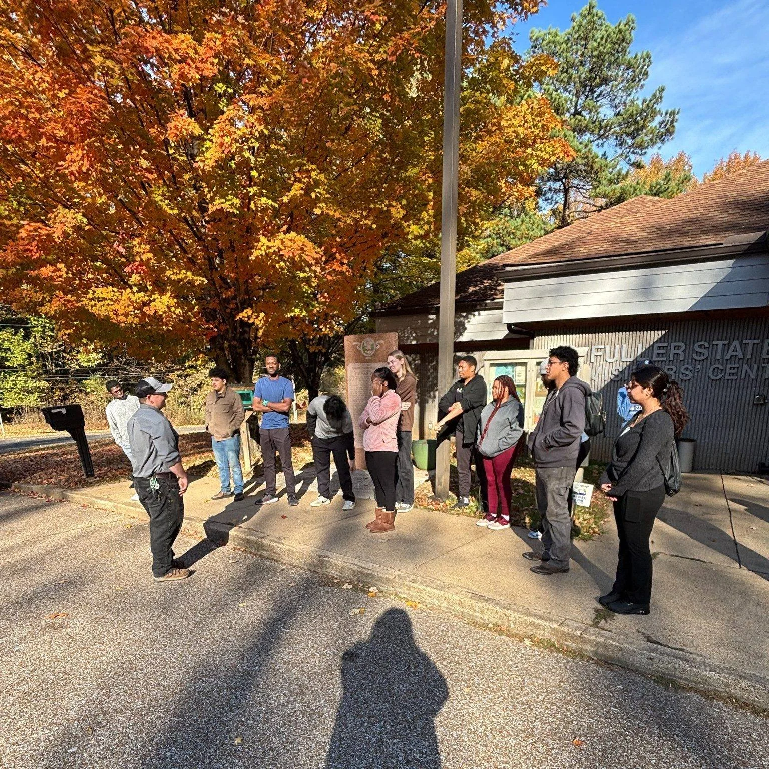 The holiday season is a great time to do your community service hours! 

Check out these students who volunteered at T.O. Fuller State Park in Shelby County! 
They were able to help beautify the park and clean the trails. 

If you need some ideas on 