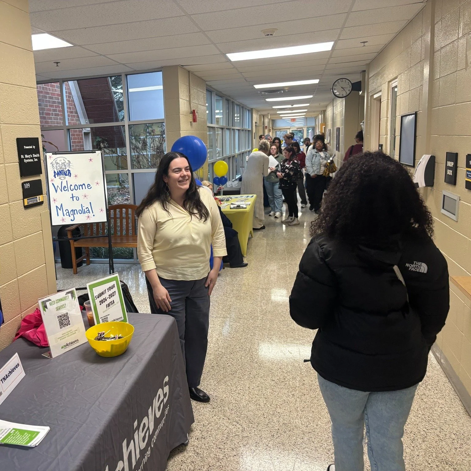 Welcome, new students! 

Our team is happy to welcome incoming spring 2026 students at orientations on Pellissippi's campuses!

If you see our coaches on campus this semester, please stop and say hello!