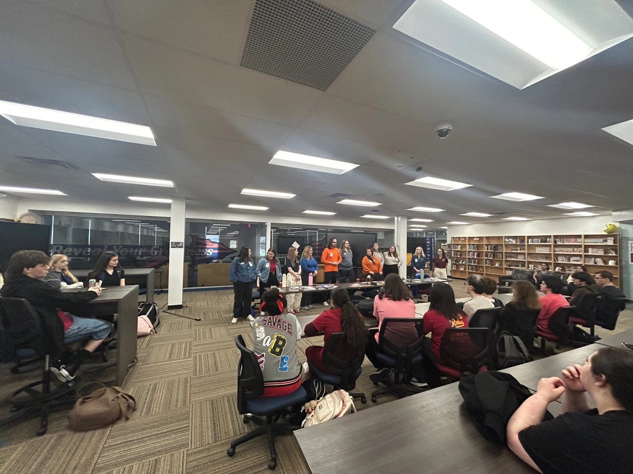 Knox Access works alongside guidance counselors in every Knox County high school to ensure students are meeting college access goals. That includes applying to college! 

Thank you to South Doyle High School for allowing us to be part of their colleg