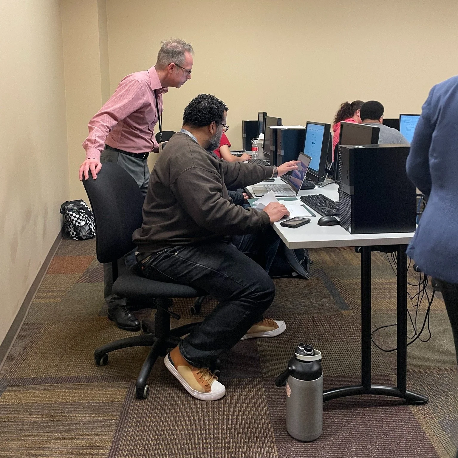 Students! You have about a month left to complete and submit the 2026-2027 FAFSA and remain eligible for TN Promise! 

If you need help, our staff are busy at FAFSA events all across the state this month! Thank you to Nashville State for hosting this