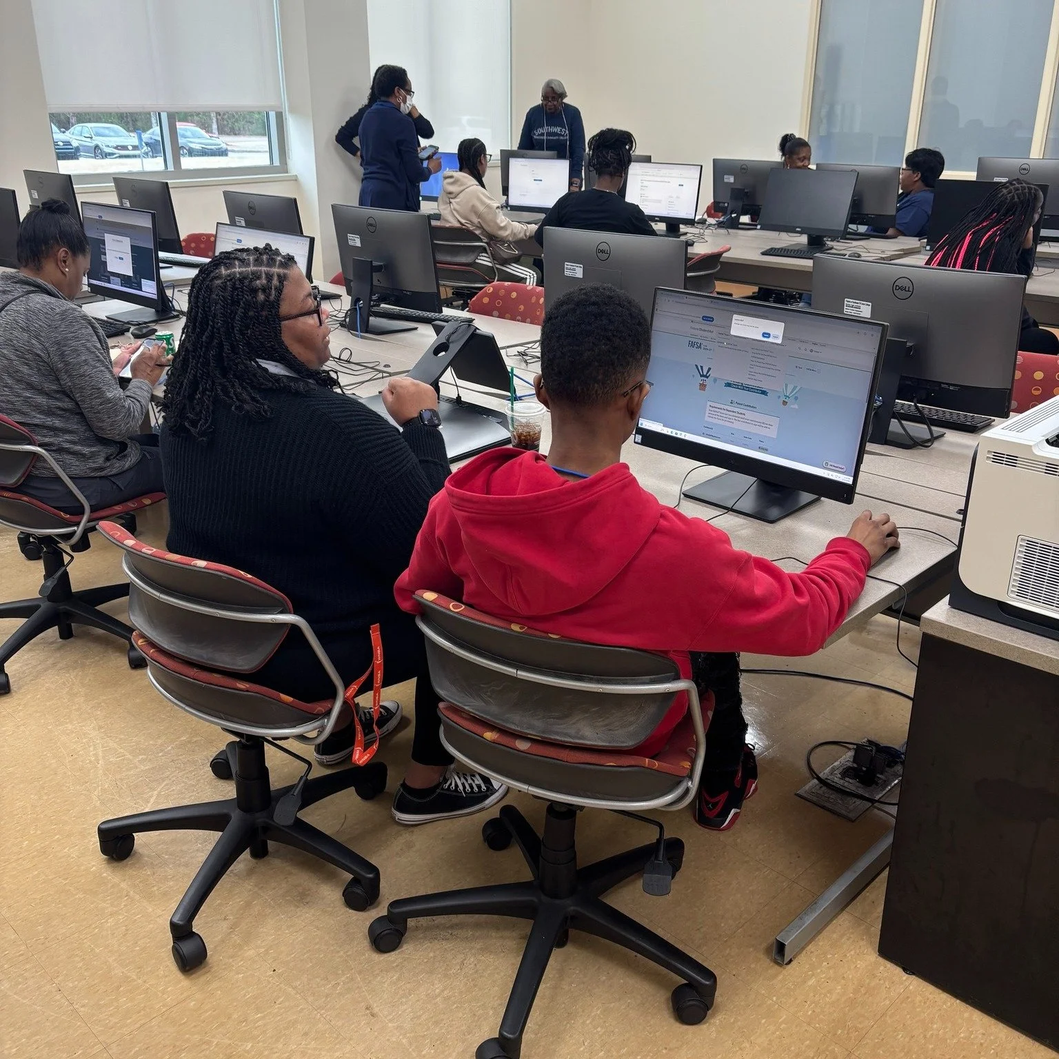 Thank you to Southwest TN Community College for hosting us on their campus for FAFSA events and transfer workshops! 

Students were able to receive assistance with pursuing transfer pathways and completing the FAFSA! 

Just a reminder, there are just