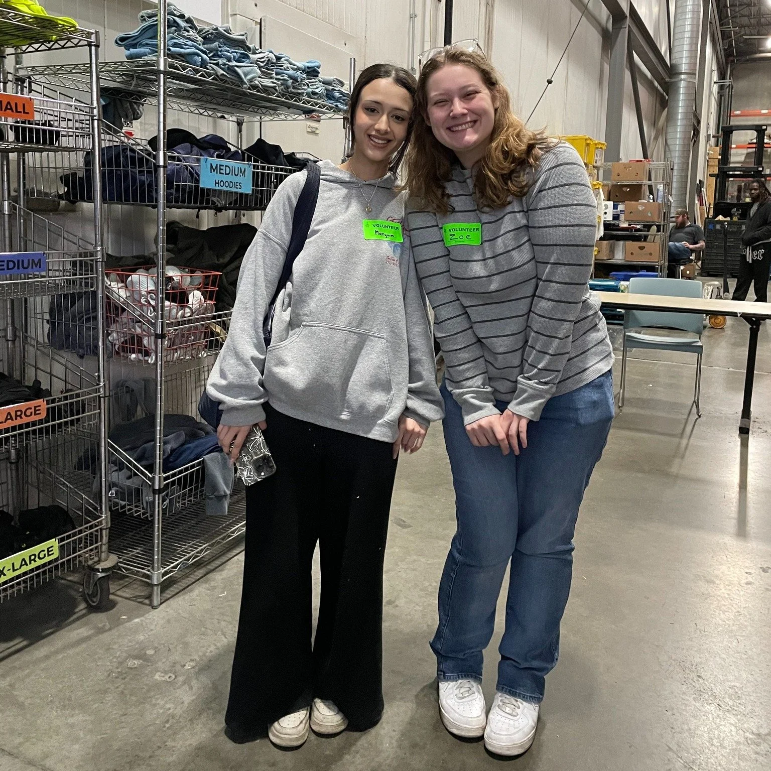 We love seeing our students serving in their communities! 

Check out these students getting some community service hours at Second Harvest Food Bank of Middle Tennessee! A couple of our COMPLETE Coaches hosted the day for students to volunteer. 

St