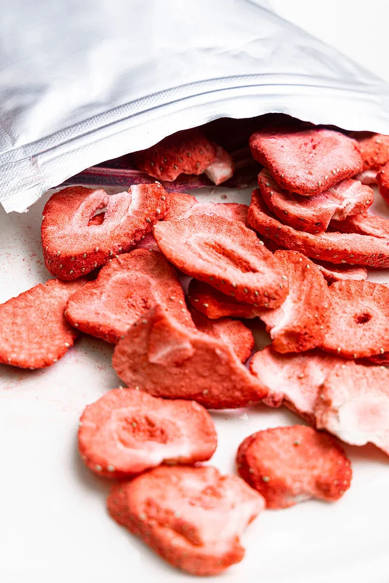 FreezeDriedSlicedStrawberry.jpg.webp