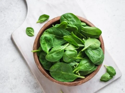 How-to-Freeze-Spinach-How-to-Use-Frozen-Spinach-480x360.jpg