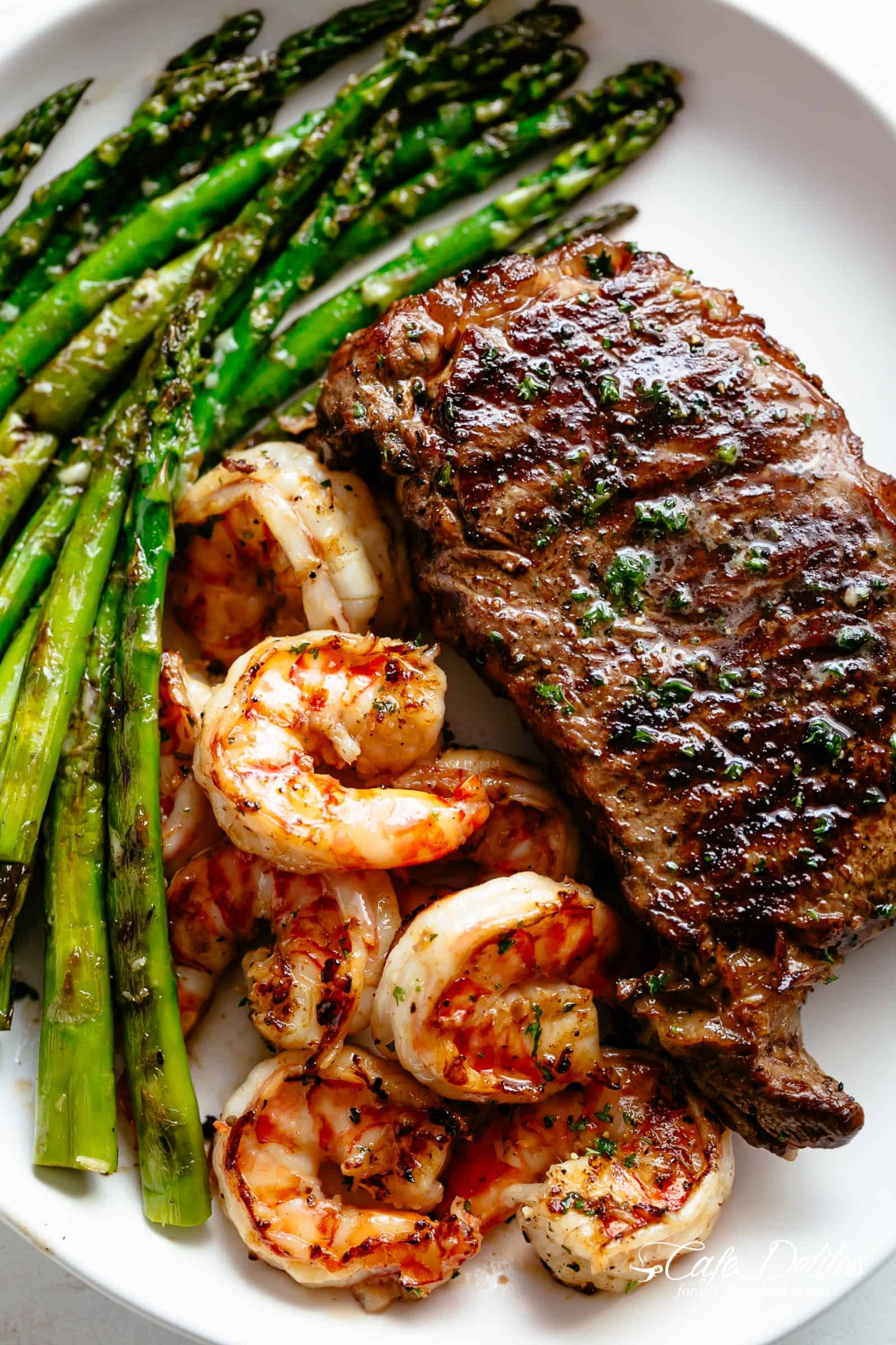 Garlic-Herb-Butter-Steak-With-Shrimp.png