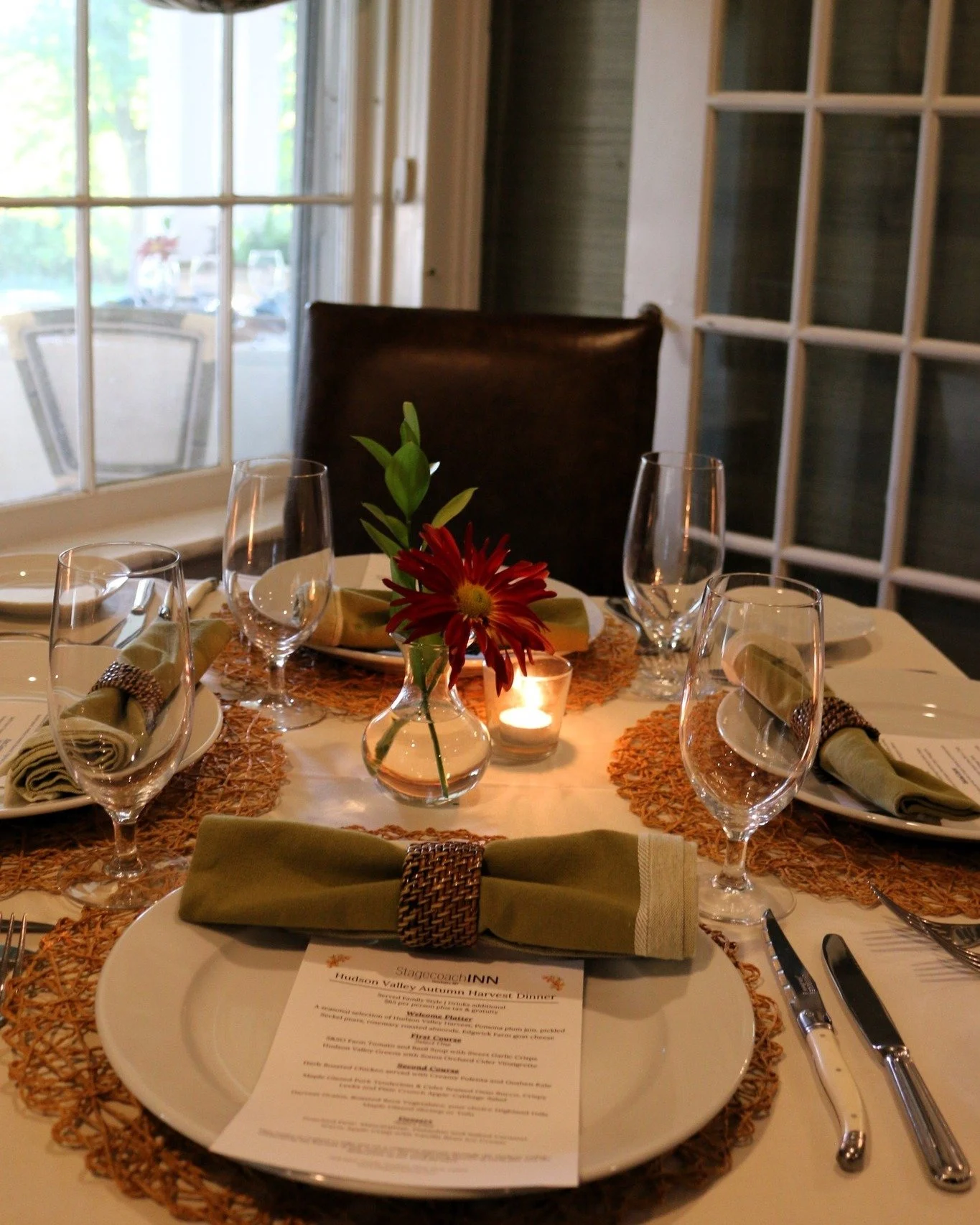 Join us this Friday &amp; Saturday for our Dinner Series &mdash; fall flavors done right! 🍂🍸 Enjoy Specialty Cocktail Hour from 4:30&ndash;6:30 pm and family-style dinner service starting at 5 pm for $85 per person + tax &amp; gratuity. Drinks avai