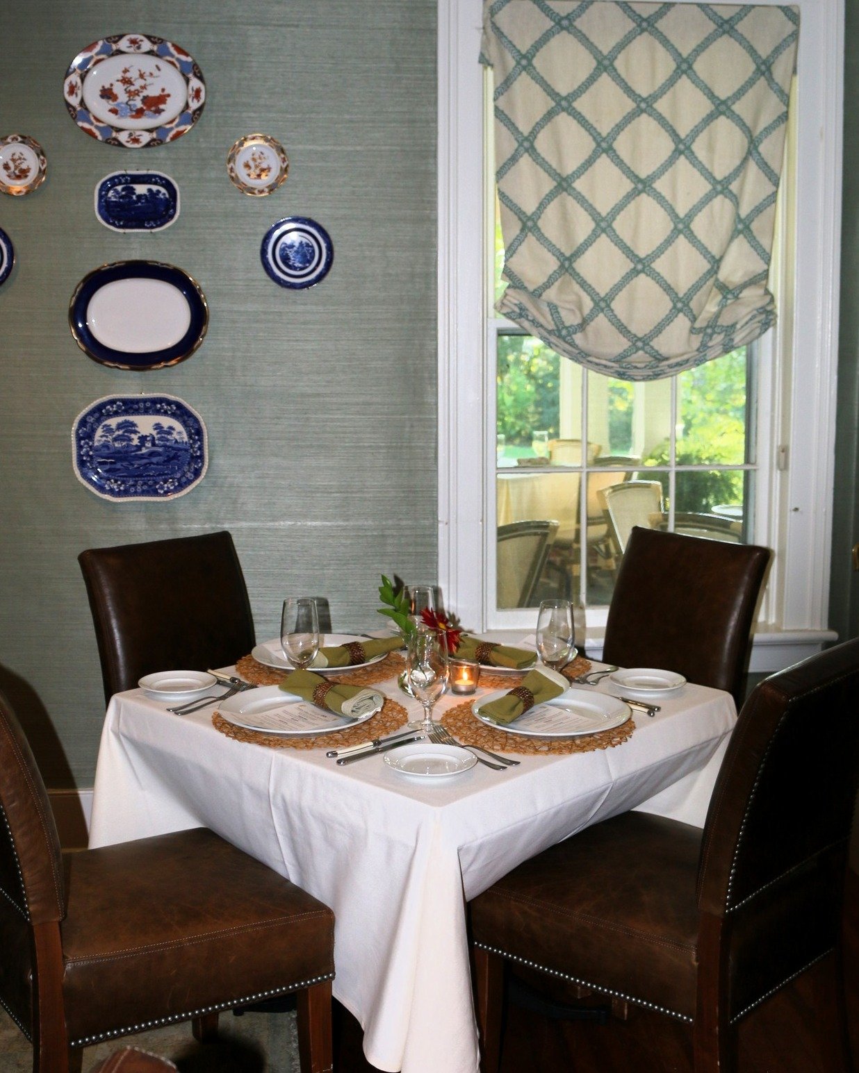 November is full of flavor at the Stagecoach Inn! 🍷✨
Join us for a month of unforgettable dining and special events:
🍇 Nov 14 &mdash; Sommelier-Led Wine Dinner | 5-course pairing | $125 | 6:30 PM seating
🍽️ Nov 15 &mdash; 5-Course Dinner | $85 | 5