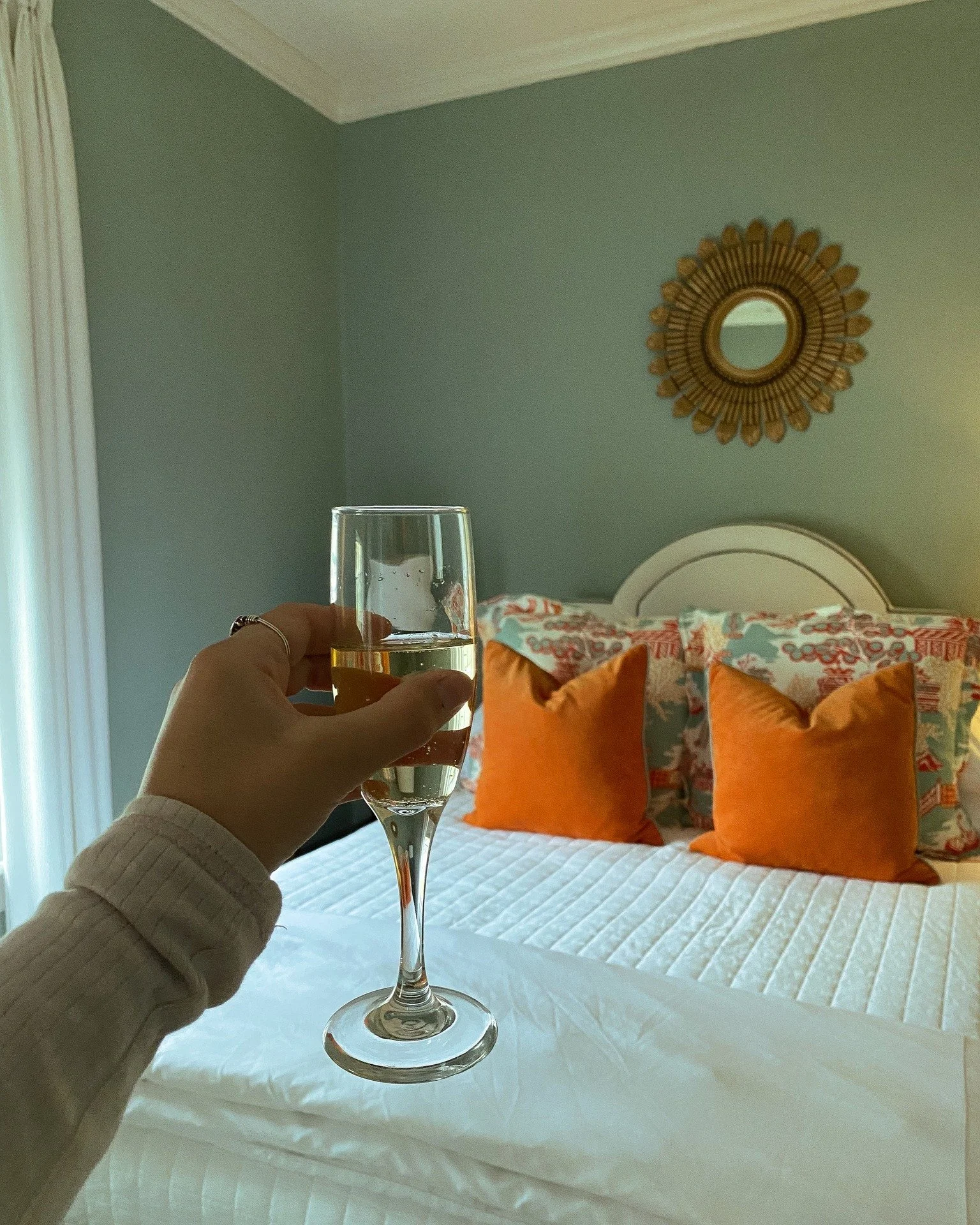🍁 Come get cozy at the Stagecoach Inn this fall! Sip, unwind, and soak in the charm of the Hudson Valley with a weekend escape designed for comfort and care. ✨ Only select weekend dates remain&mdash;book your getaway today!

🌐 https://www.stagecoac