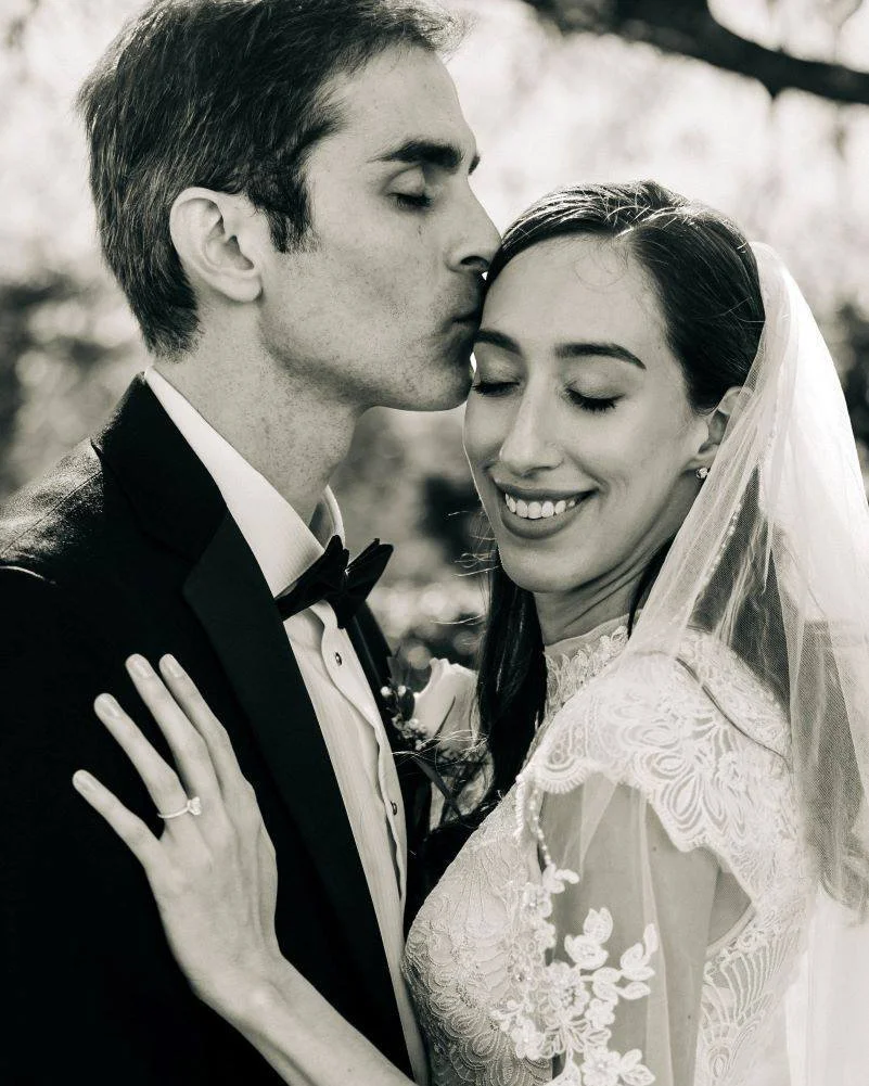 ✨ Grateful doesn&rsquo;t even begin to cover it. We are truly thankful for every couple who chooses to celebrate their most important day with us at the Stagecoach Inn. 🤍 Moments like these &mdash; full of joy, love, and quiet magic &mdash; are why 