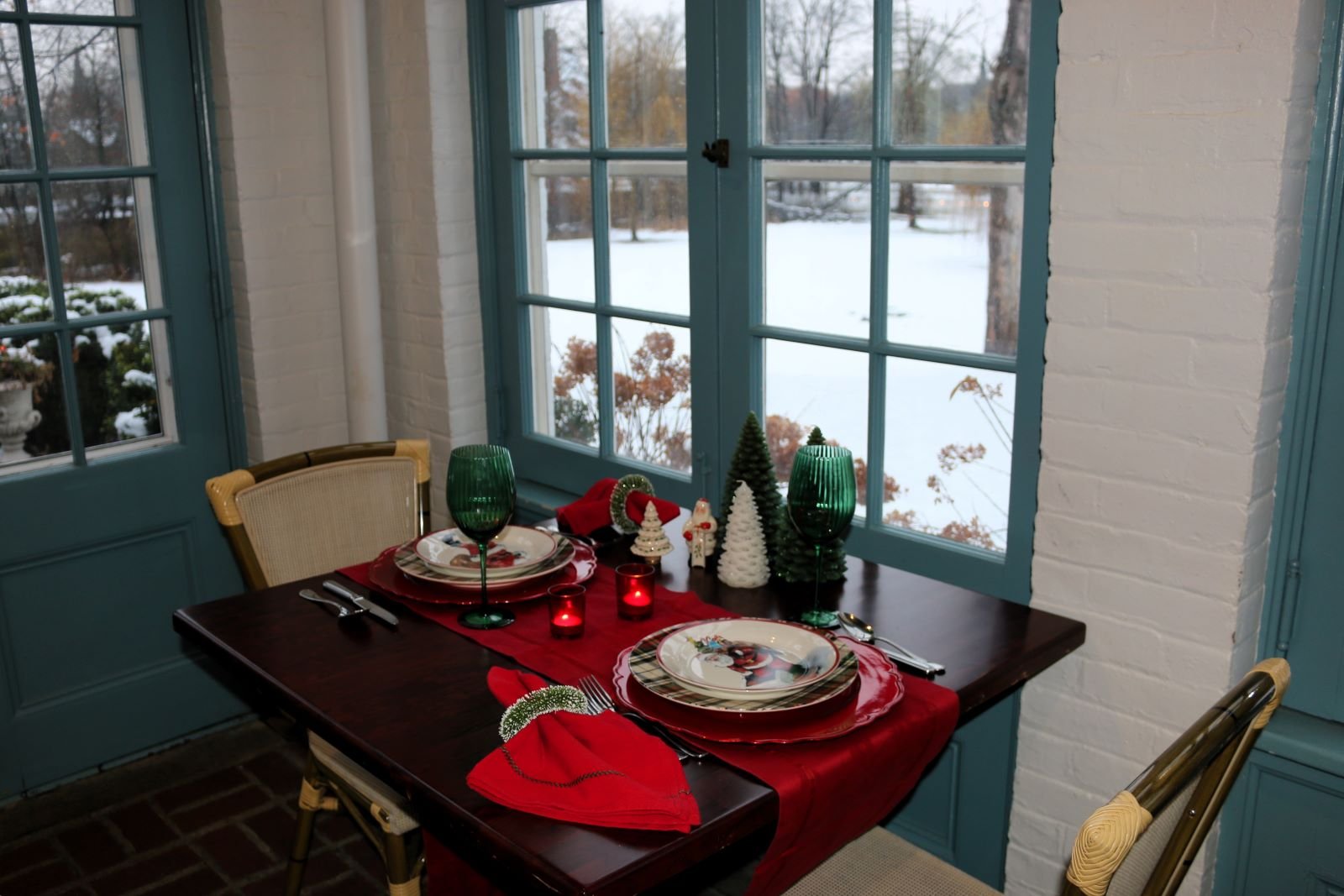 Celebrate the season with our December Dinner Series on December 19 &amp; 20, plus a festive Holiday Brunch on the 21st&mdash;beautiful menus, warm hospitality, and all the charm of the Stagecoach Inn in December. 🎄✨ Gather your friends, get cozy, a