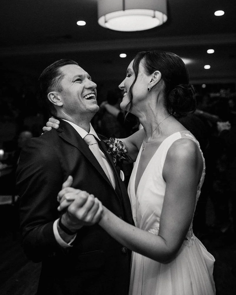 ✨ Did you say yes this holiday season? 💍 Now comes the fun part &mdash; planning your big day. From joyful first dances to unforgettable celebrations, the Stagecoach Inn is the perfect place to bring your love story to life.
If you&rsquo;re newly en