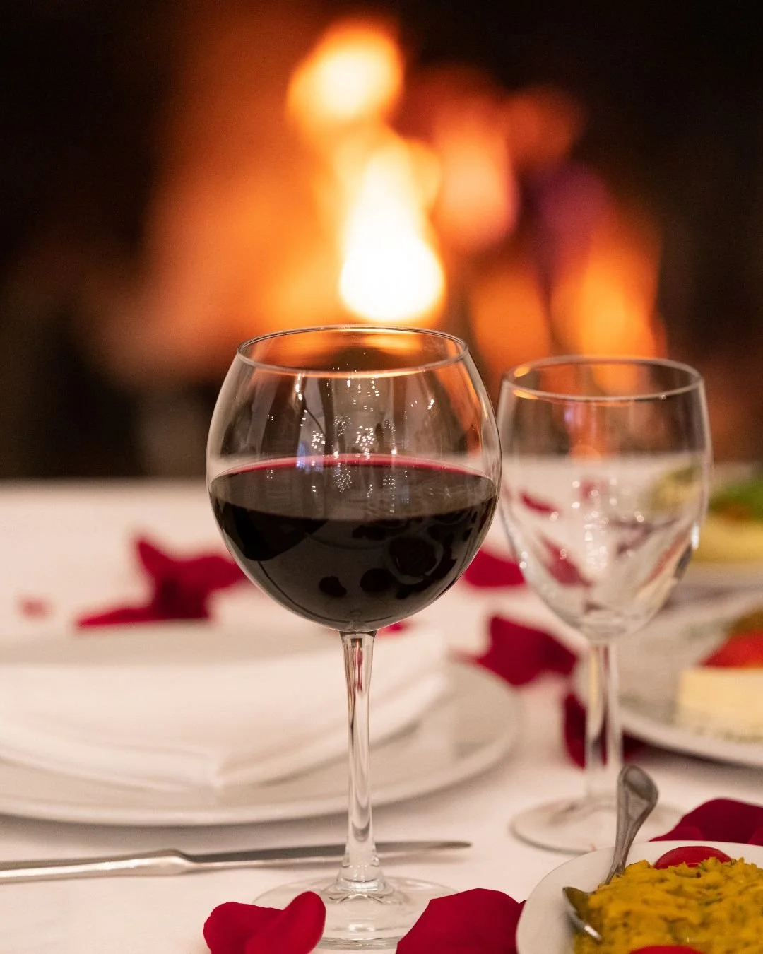 Start Valentine&rsquo;s Weekend with us 💘 Friday dinner still has availability (prix fixe, menu online), while Saturday 2/14 is officially sold out ✨ Gather your favorites for Valentine&rsquo;s Brunch Sunday 2/15 from 10&ndash;3 &mdash; and the news