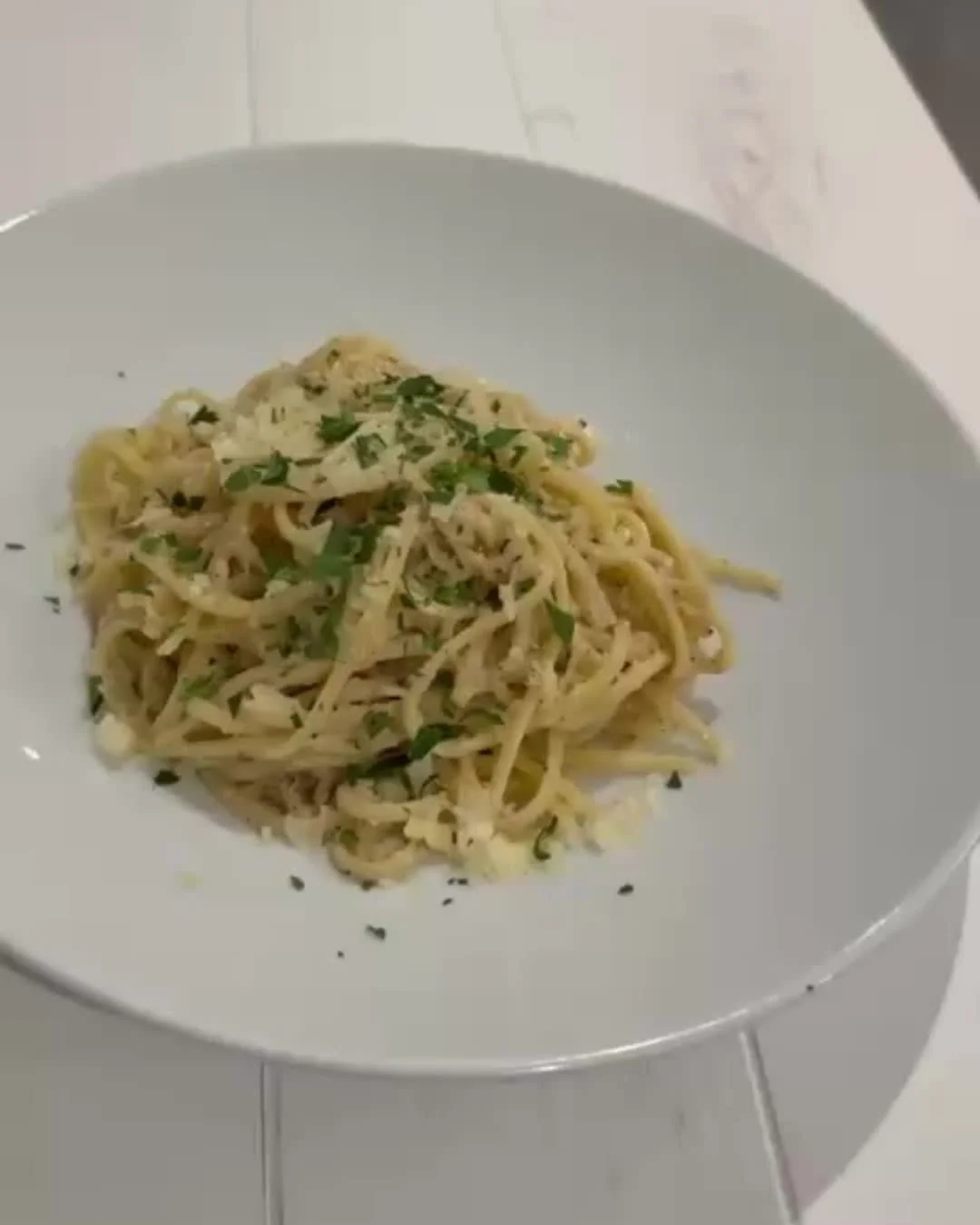 From the first aroma to the last forkful, our bistro dishes are made to be savored. Think golden, buttery crusts, tender cuts that melt in your mouth, and vibrant seasonal touches that turn every plate into a little work of art.
We also offer plenty 