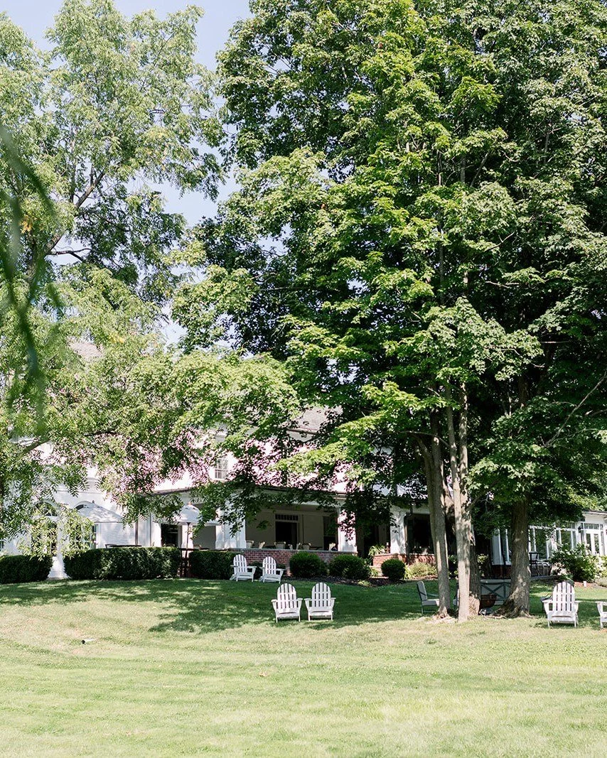 Spring stays just hit different here 🌿✨ Our inn guests have full access to our lush 3-acre property&mdash;perfect for slow mornings with coffee, afternoon lounging under the trees, and golden hour unwinding in an Adirondack chair.
Spend your day exp