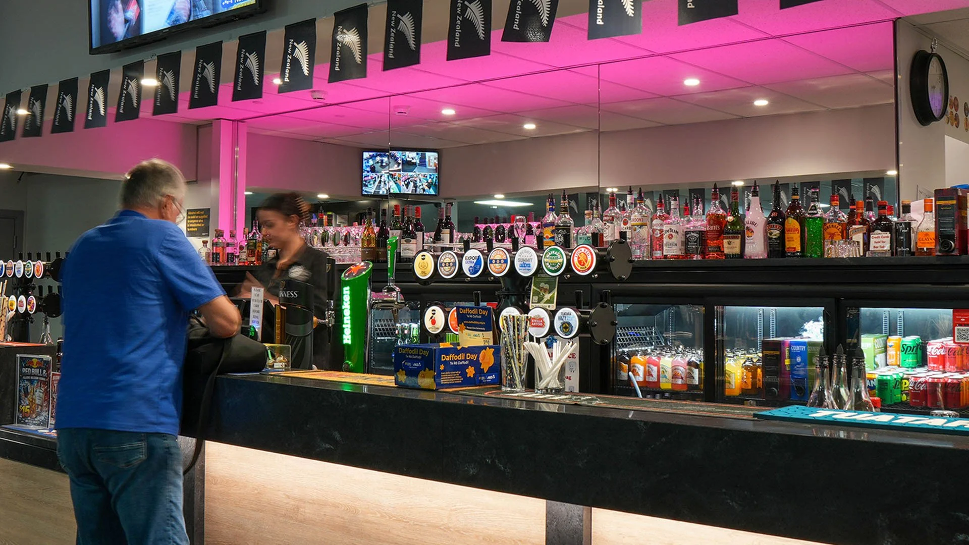 The new modern horse shoe bar 2026