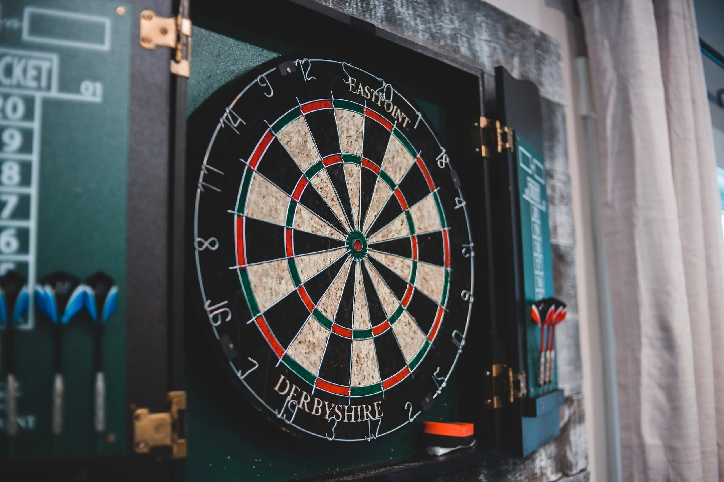 darts