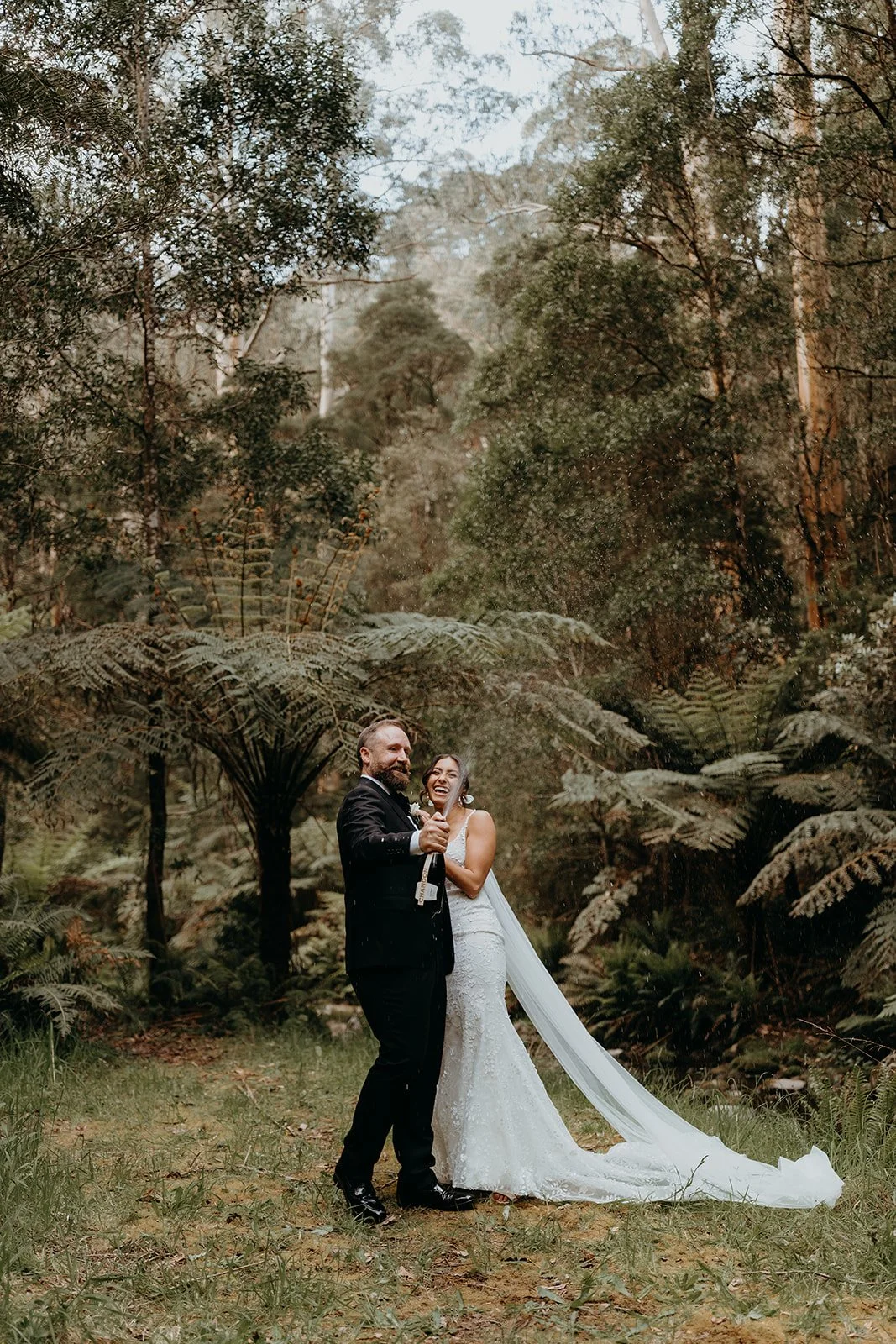 Otways Loft, accommodation, dufflebird, elsewhere, elopement packages, Ryal Sormaz, Kahani Motiani, geelong photographer, celebrant, forrest, elope, lake elizabeth, forest