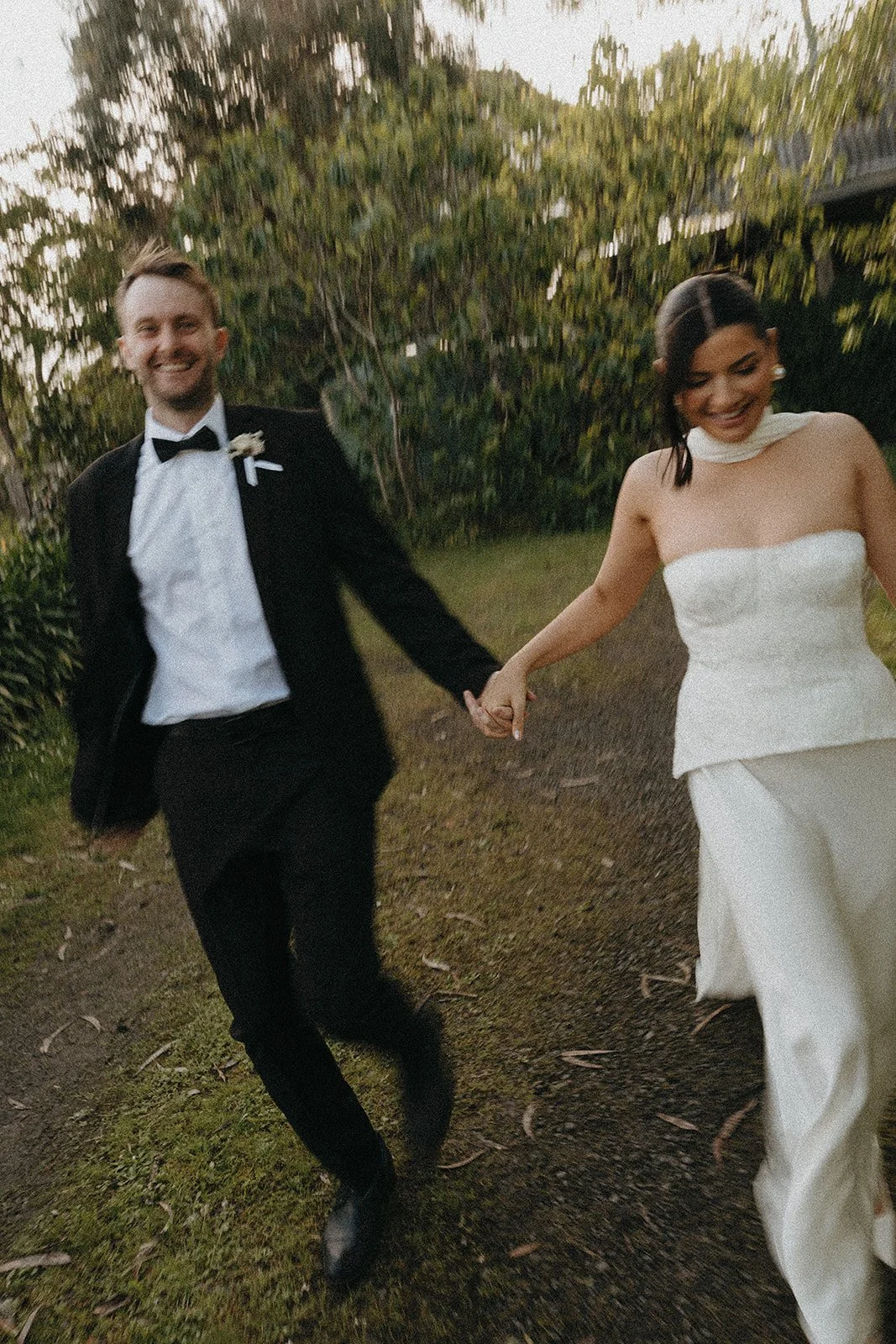 Otways Loft, accommodation, dufflebird, elsewhere, elopement packages, Ryal Sormaz, Kahani Motiani, geelong photographer, celebrant, forrest, elope