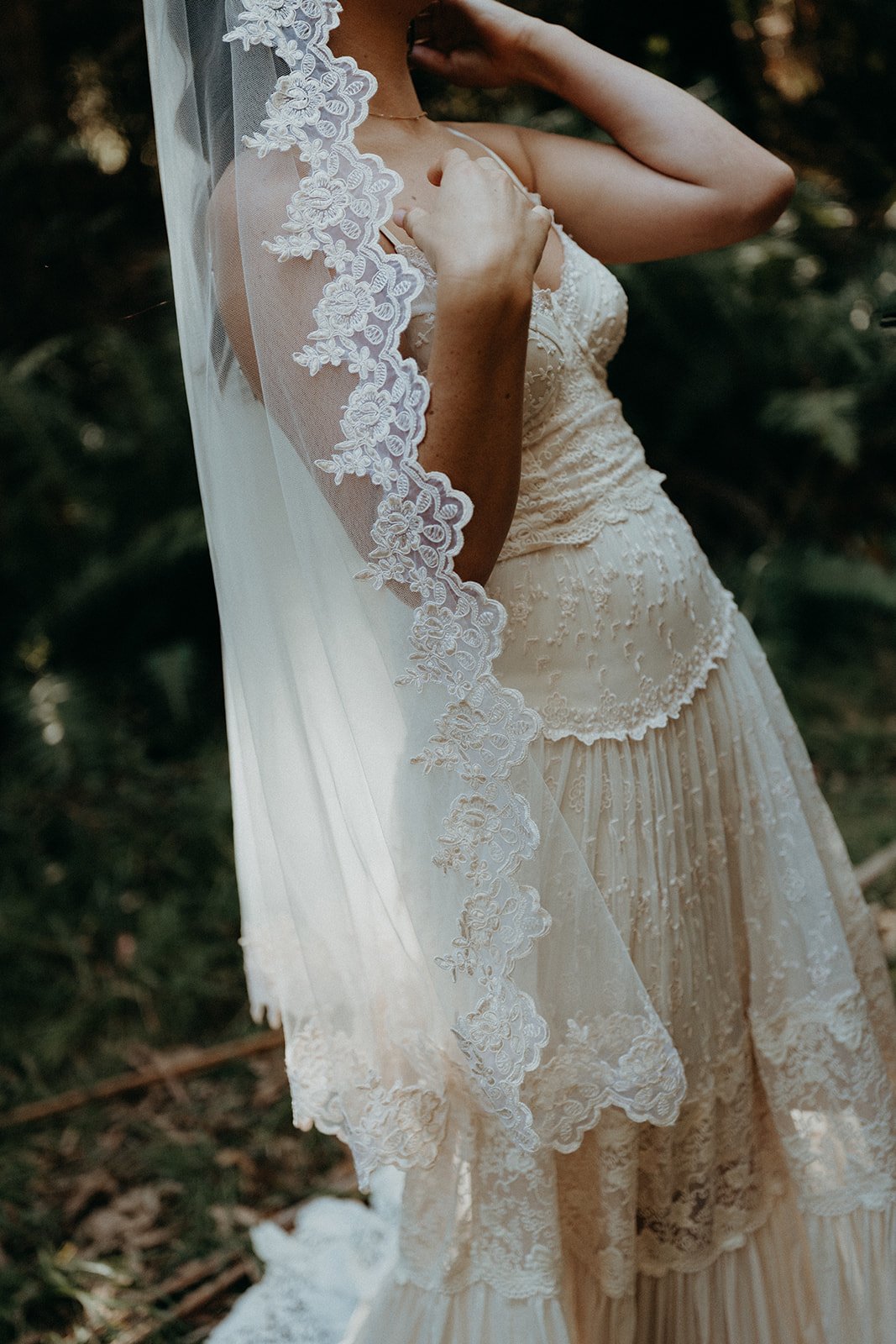 Otways Loft, accommodation, dufflebird, elsewhere, elopement packages, Ryal Sormaz, Kahani Motiani, geelong photographer, celebrant, forrest, elope, veil