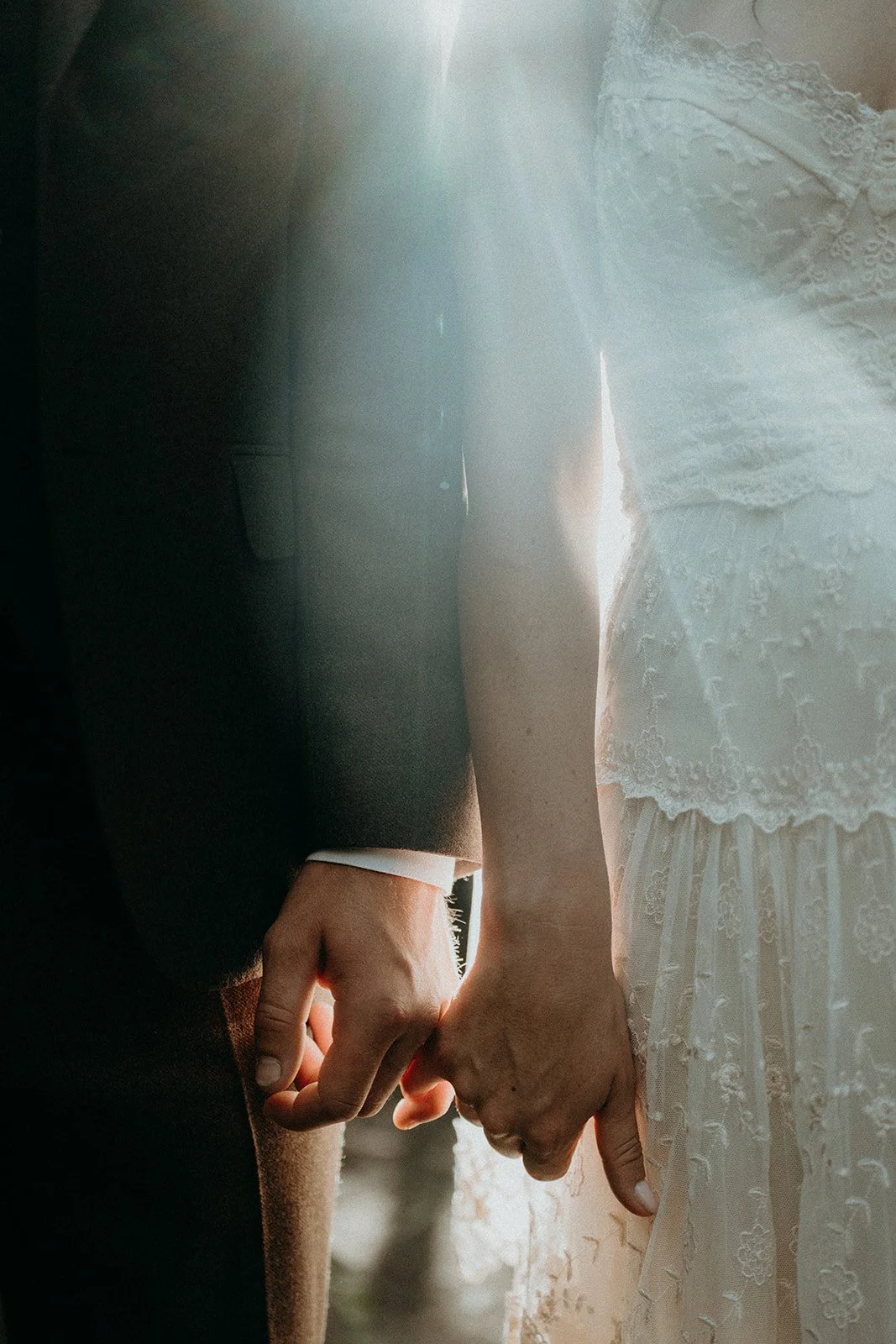 Otways Loft, accommodation, dufflebird, elsewhere, elopement packages, Ryal Sormaz, Kahani Motiani, geelong photographer, celebrant, forrest, elope