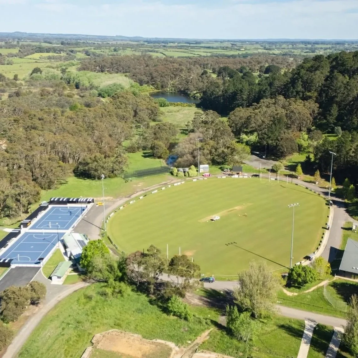 POSITION VACANT: SENIOR MEN’S FOOTBALL COACH