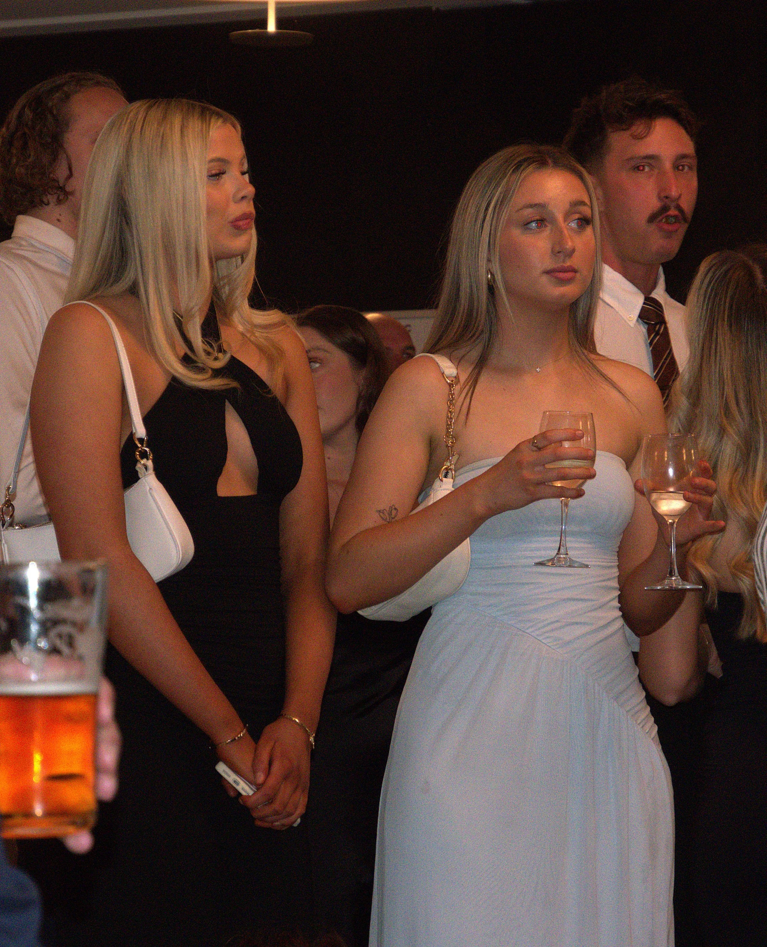 P1055831.jpg
