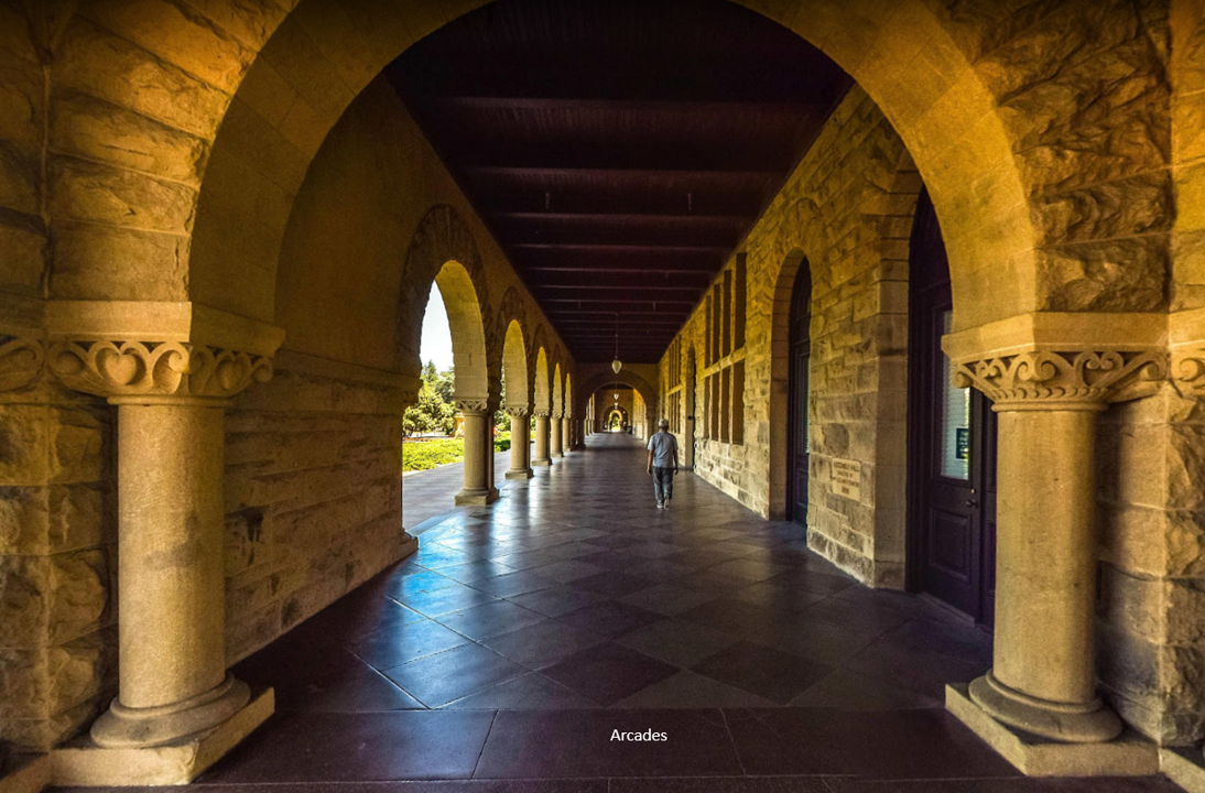 Arcades link all the buildings around the Main Quad
