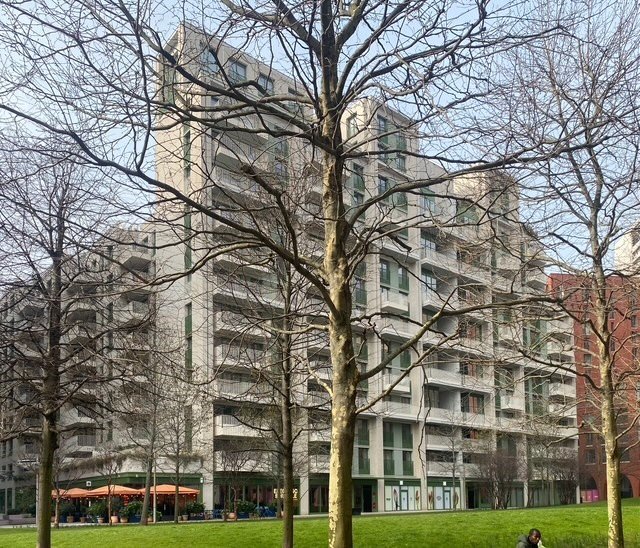 Mixed income housing facing Lewis Cubitt Square by Allies & Morrison.