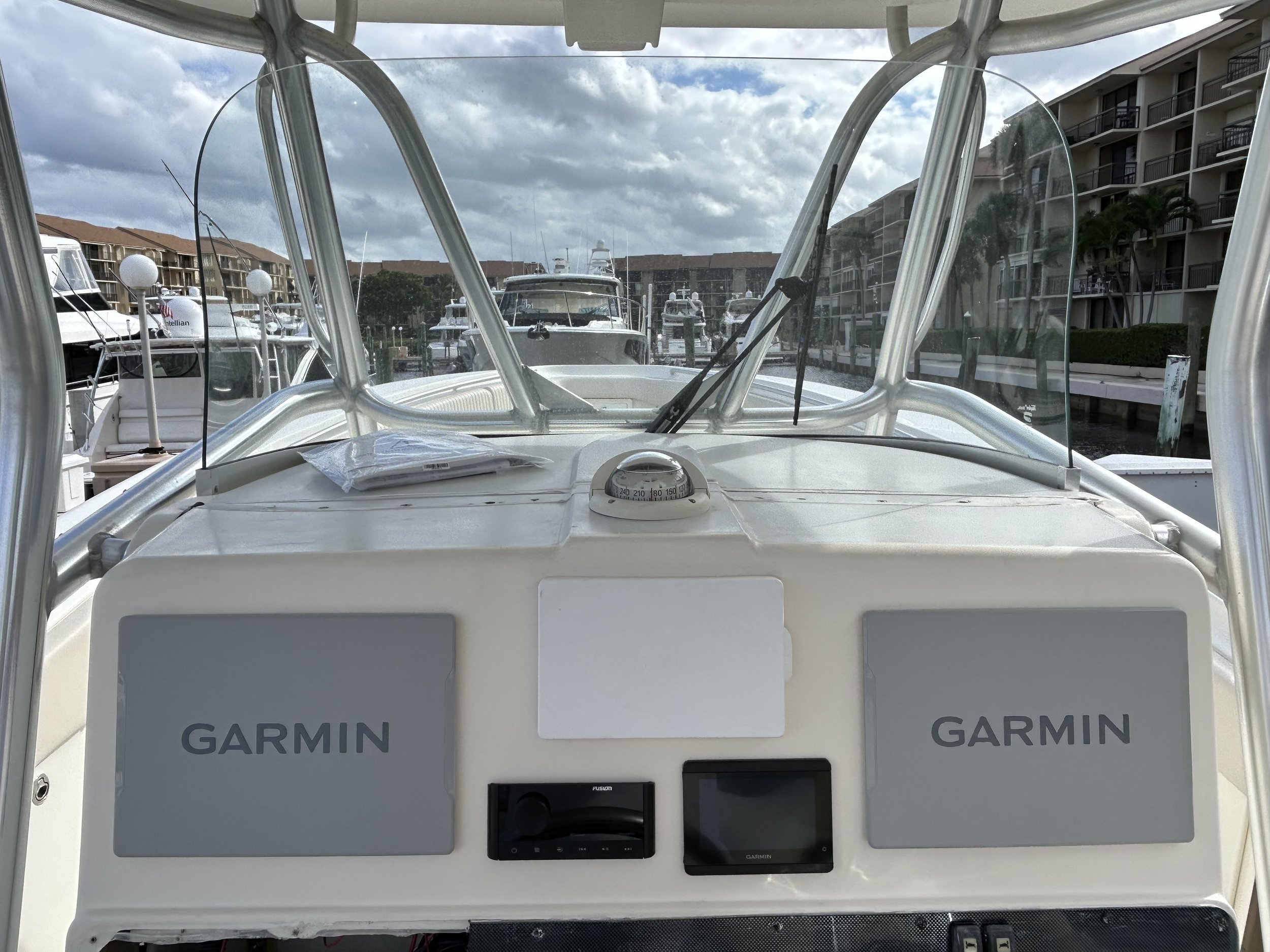 Hydrasport garmin upgrade, radar, new Garmins, Jupiter Bluffs marine electronics, instrument panel design
