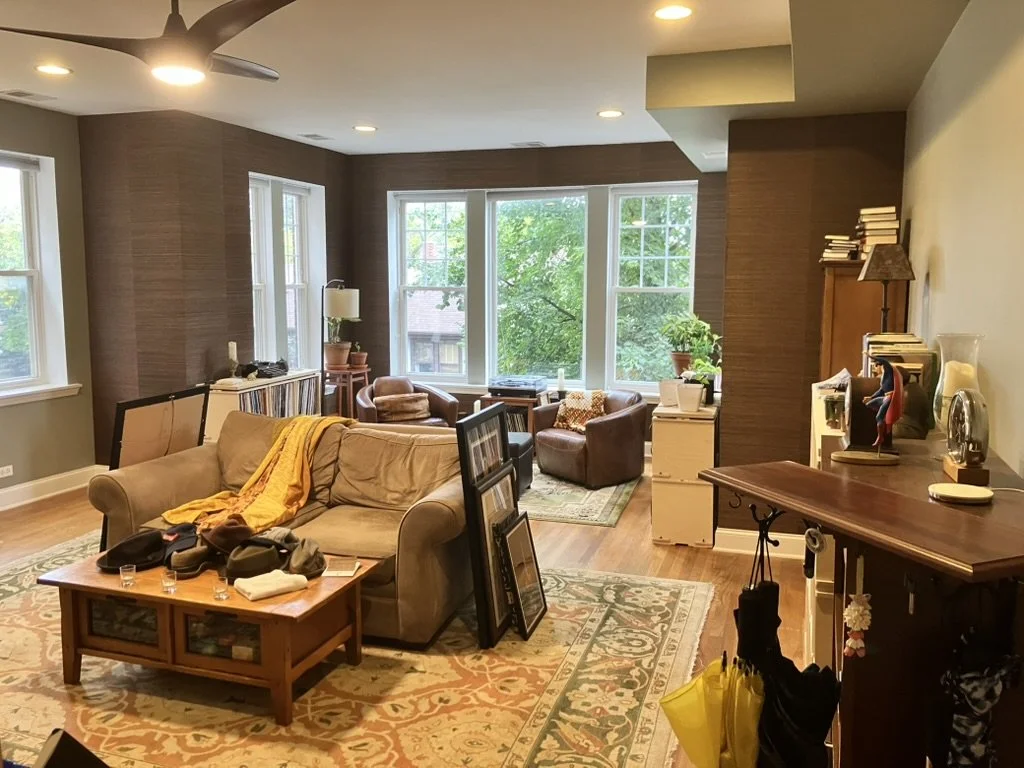 This grasscloth was so colorful close-up!