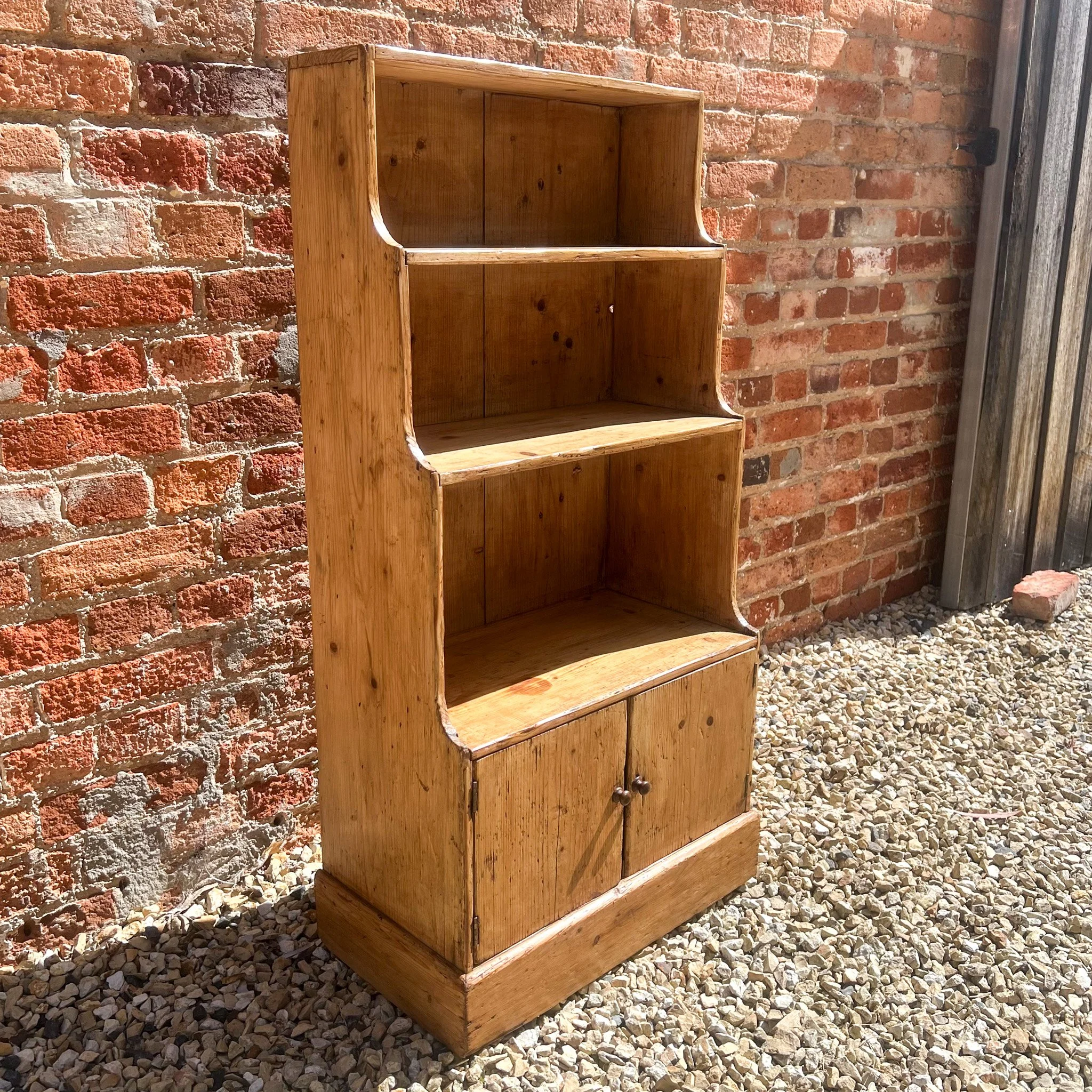 English-pine-dwarf-bookcase-shelf-cottage-victorian-antique-OC83014-4.jpg