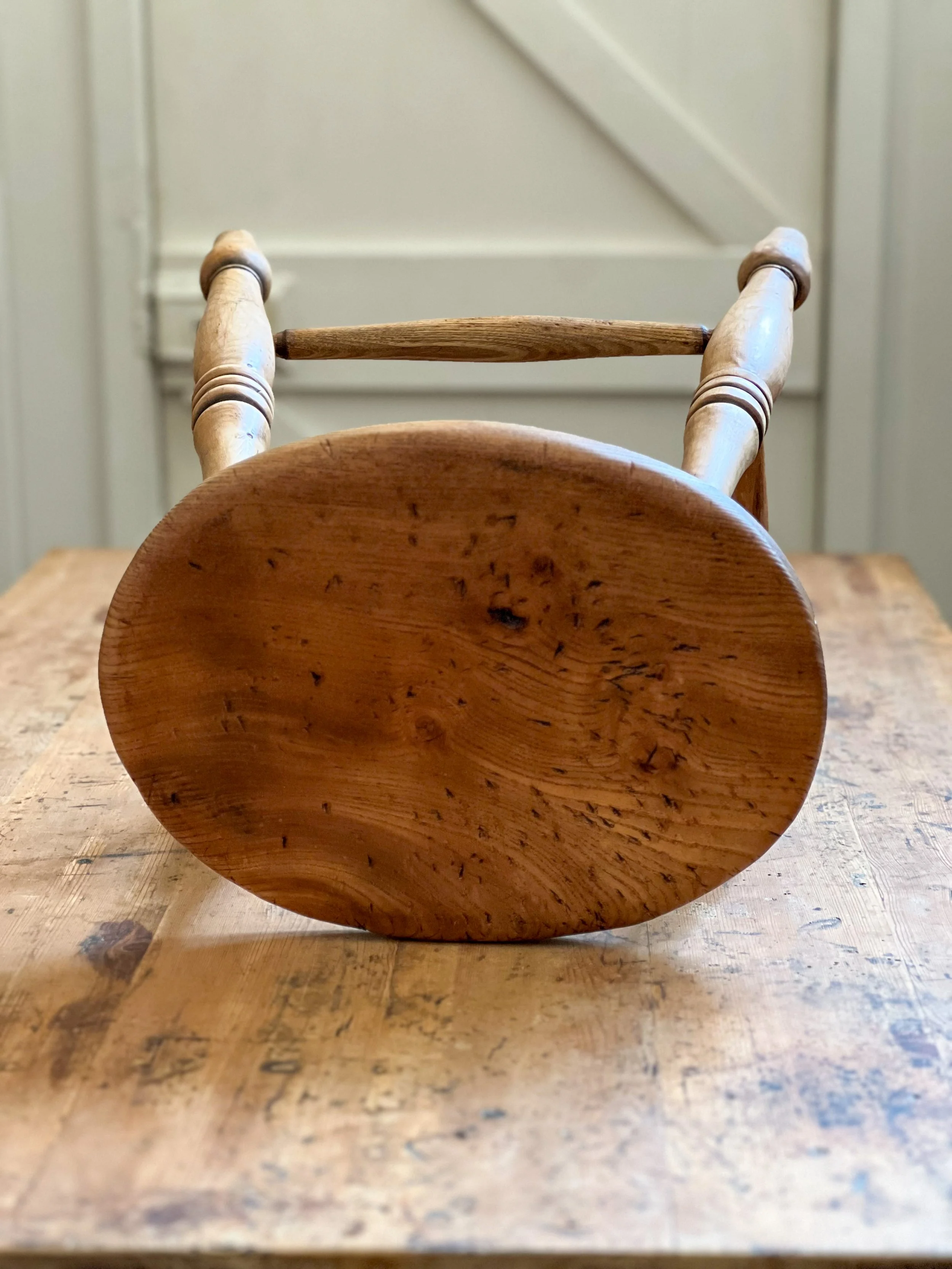 english-elm-stool-country-house-1.jpg