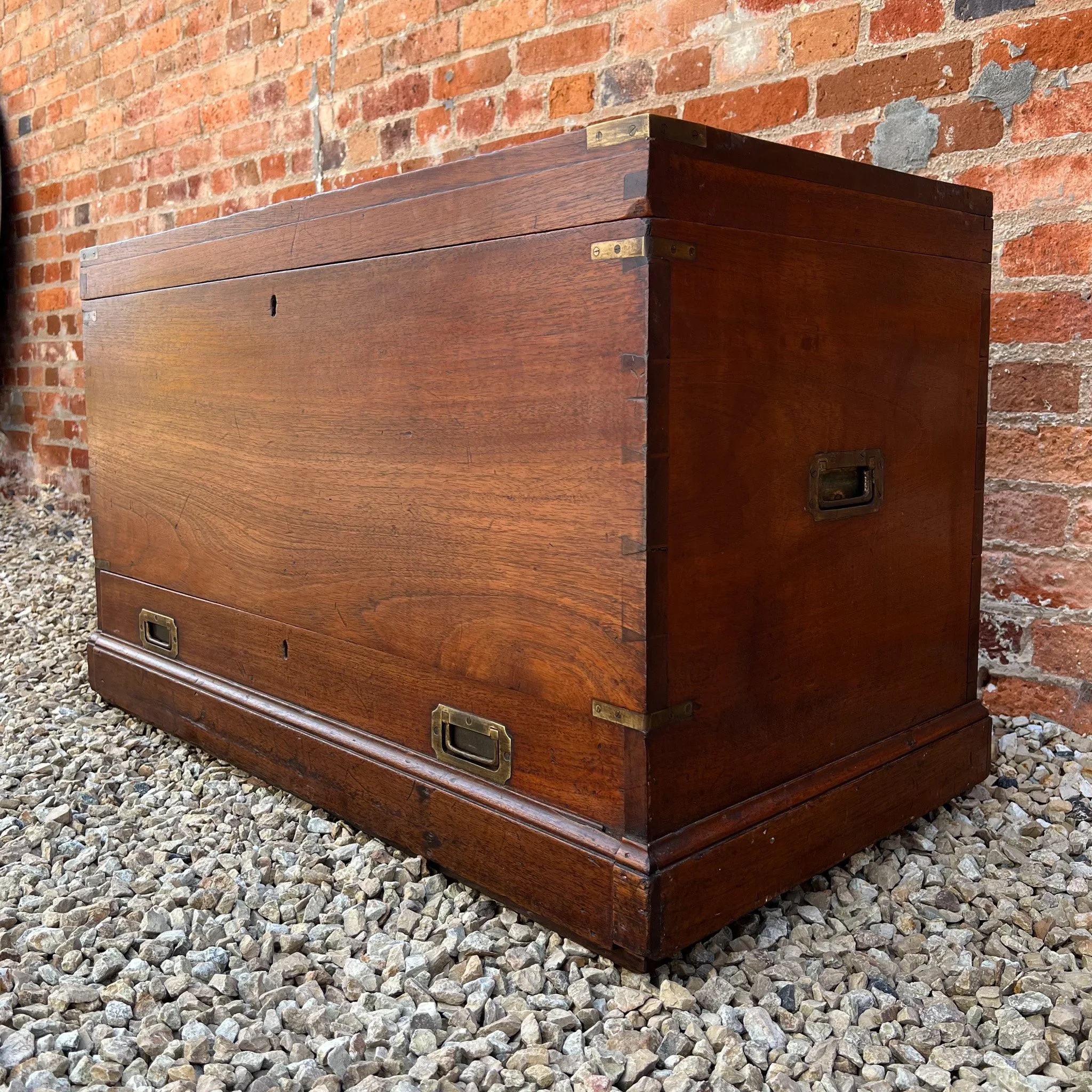 OC0804-English-victorian-mahogany-campaign-chest-trunk-silver-4.jpg