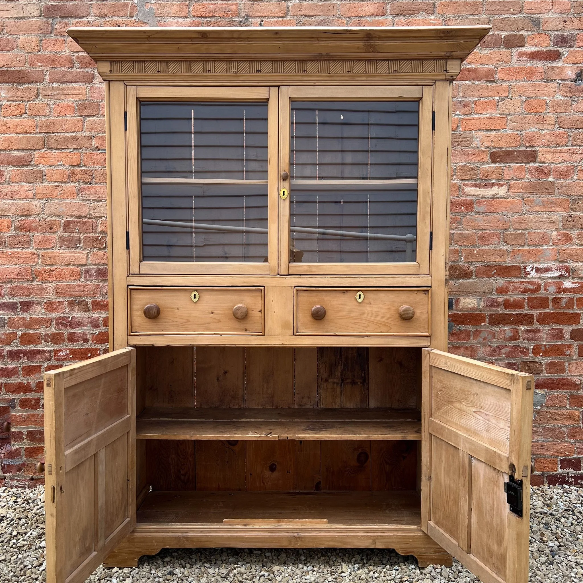 OC0803-irish-pine-kitchen-dresser-hutch-english-victorian-1.jpg