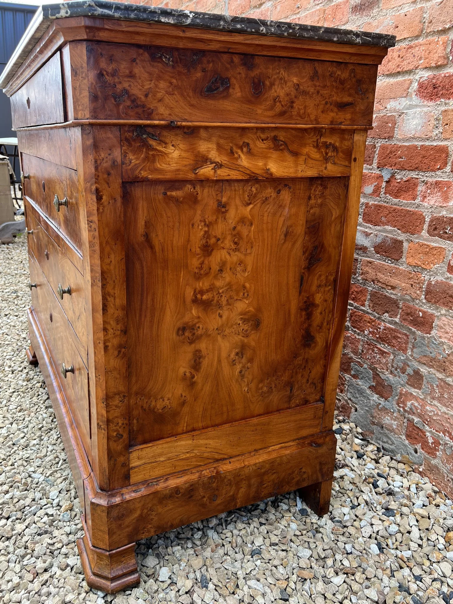French-burr-walnut-commode-chest-drawers-marble-antique-louis-philippe-D8302-01.jpg