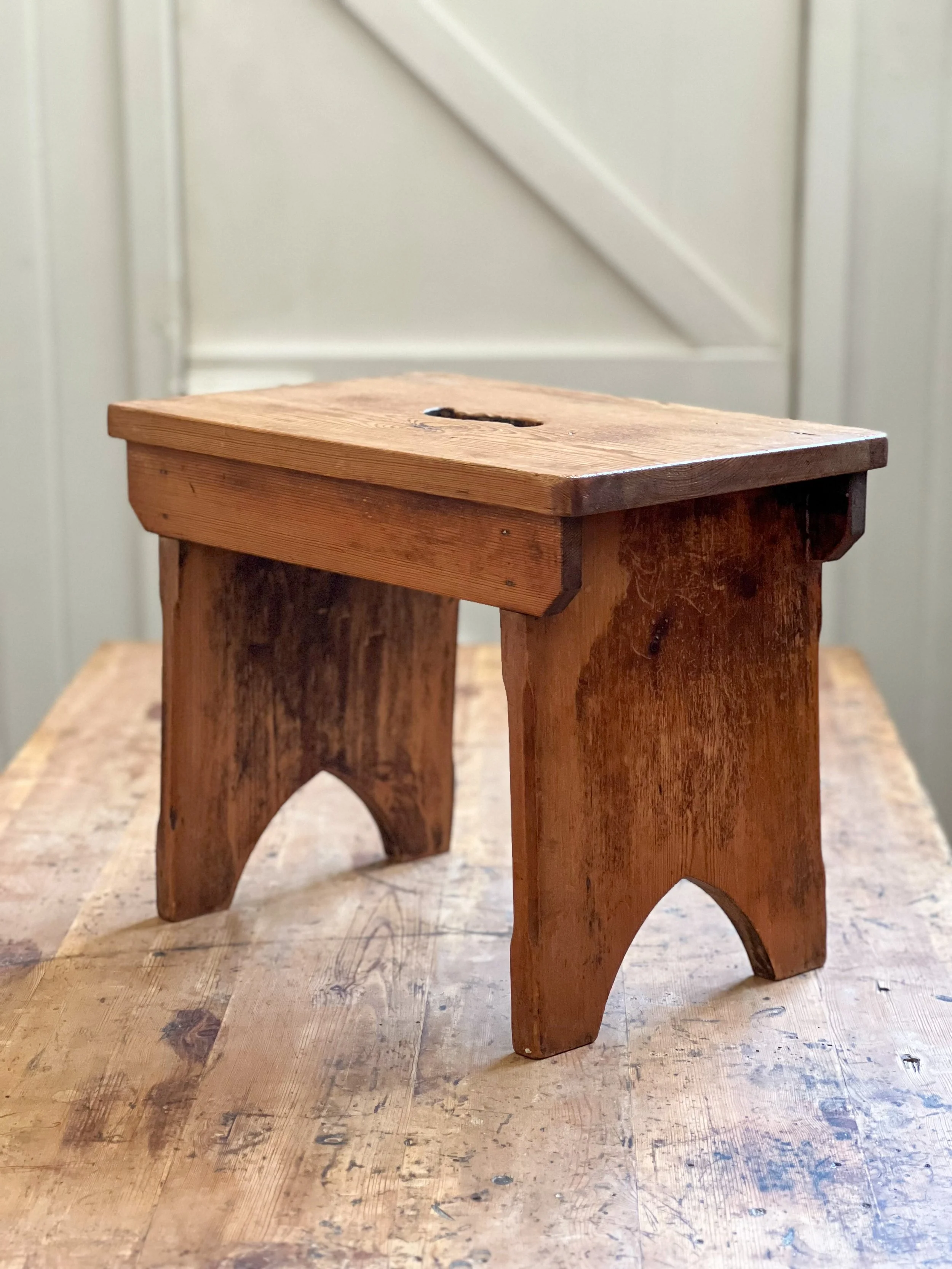 english-pine-stool-country-house-5.jpg