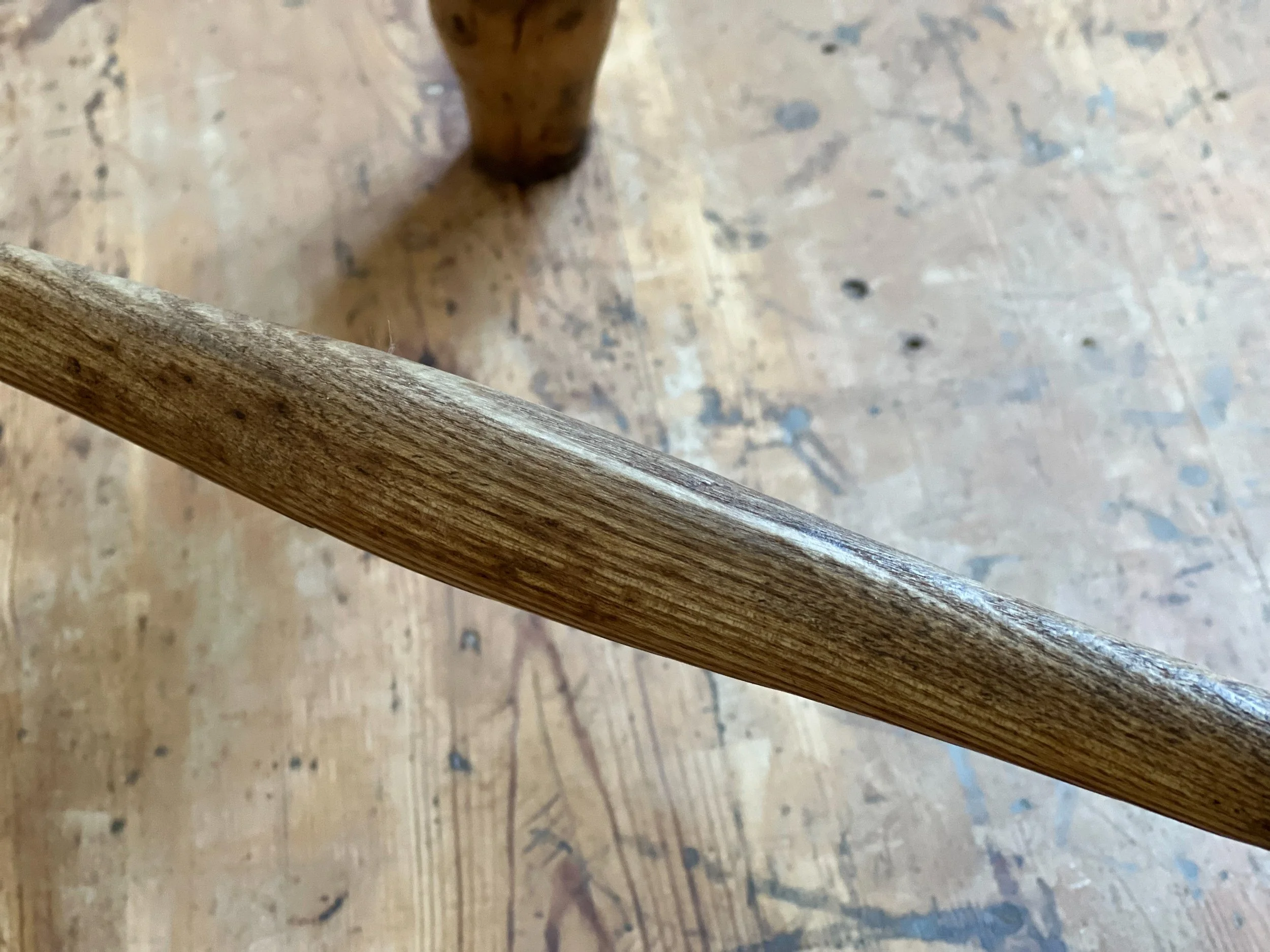 english-elm-stool-country-house-2.jpg