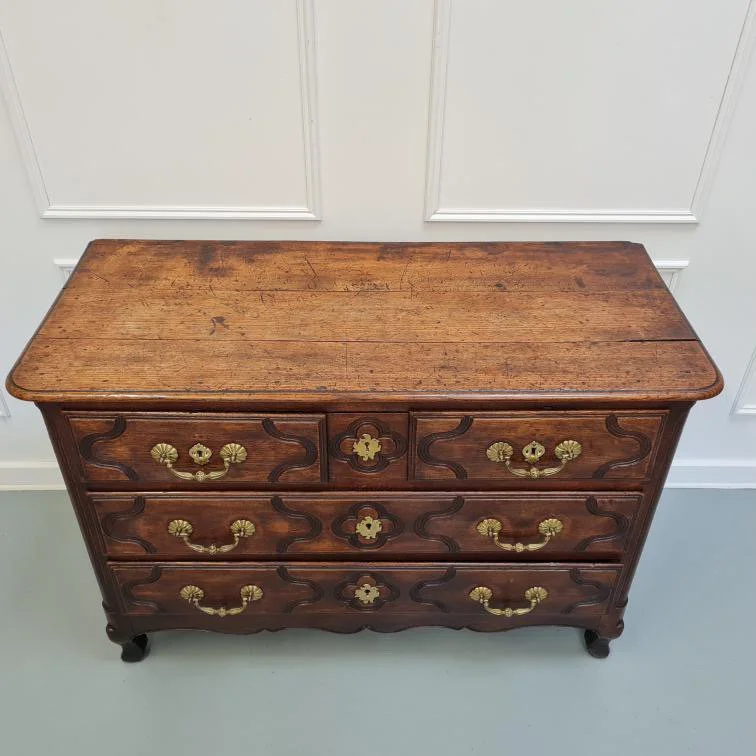18th-century-French-oak-commode-antique-louis-XV