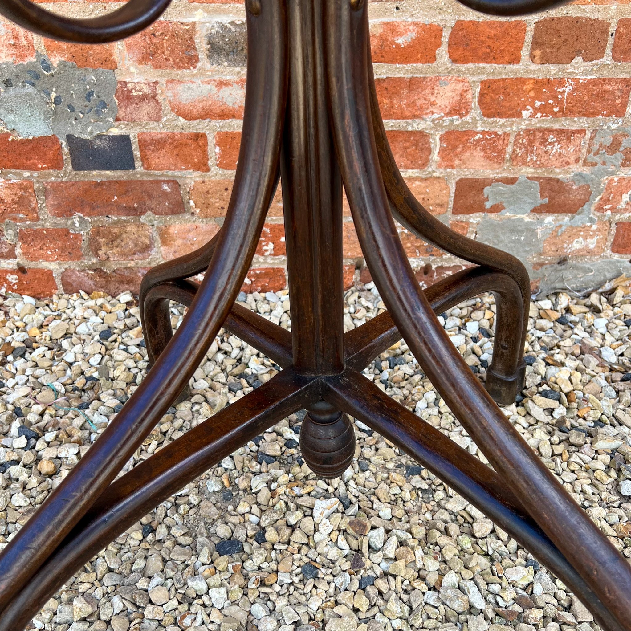 Austrian-19th-century-hat-stand-thonet-austrian-Victorian-D8304-1.jpg